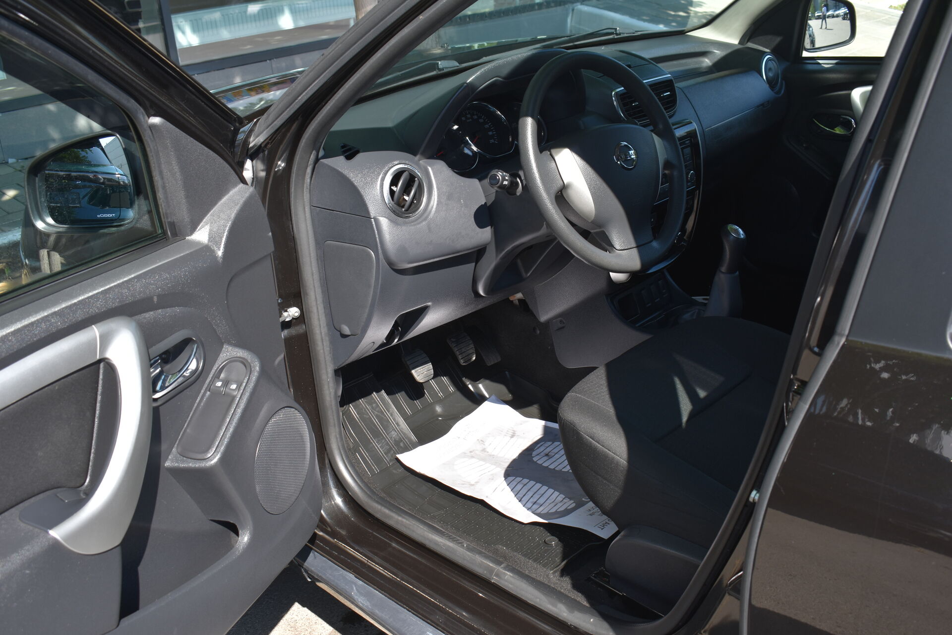 Nissan Terrano, III (D10) 1.6 MT (114 л.с.) 2016