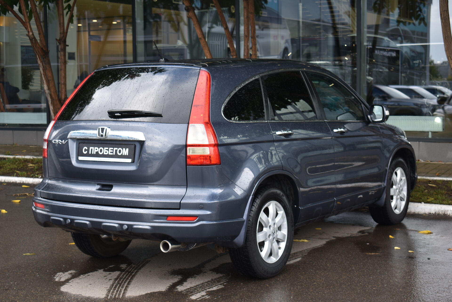 Honda CR-V, III Рестайлинг 2.4 AT (166 л.с.) 4WD 2012