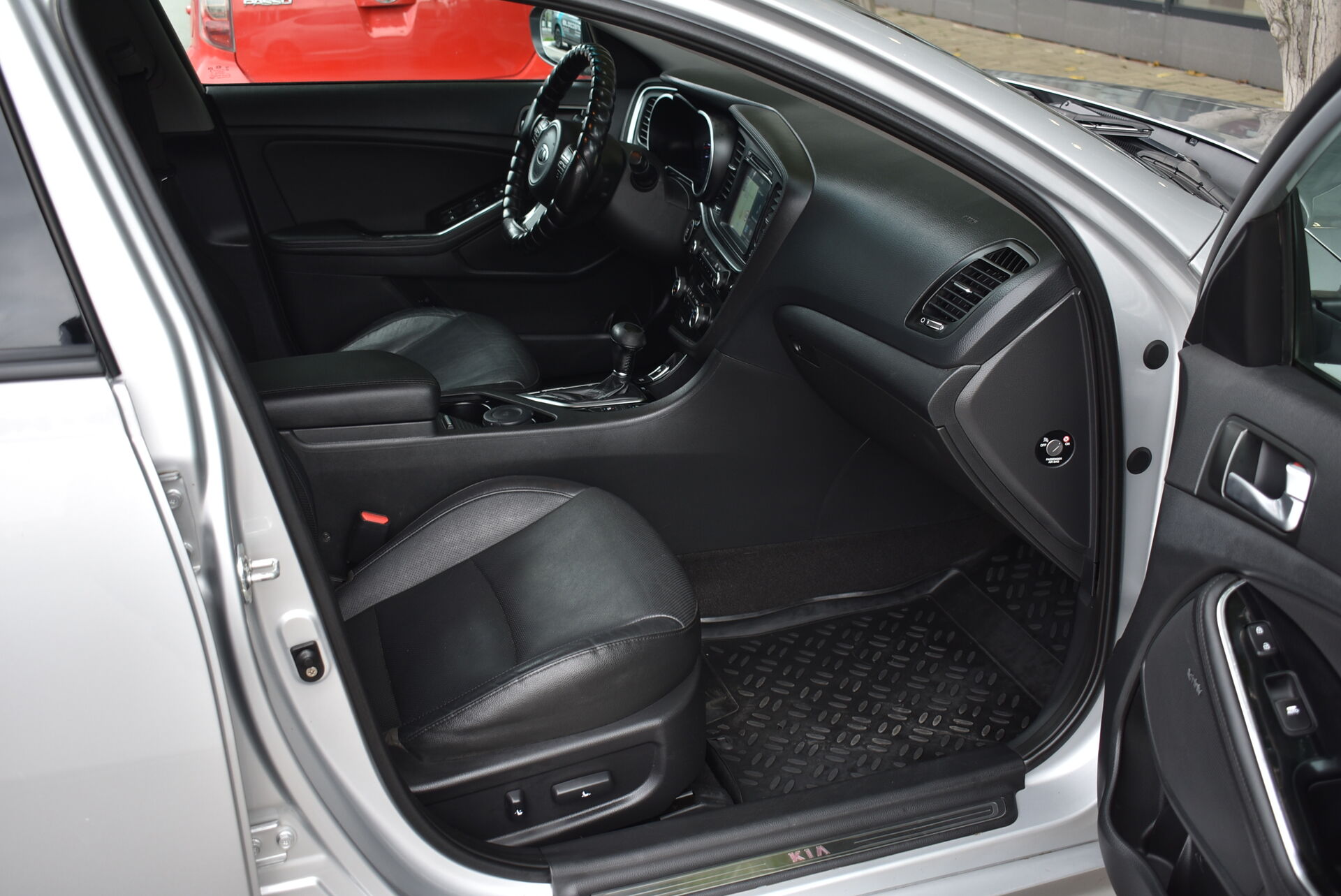 Kia Optima, III Рестайлинг 2.4 AT (180 л.с.) 2015