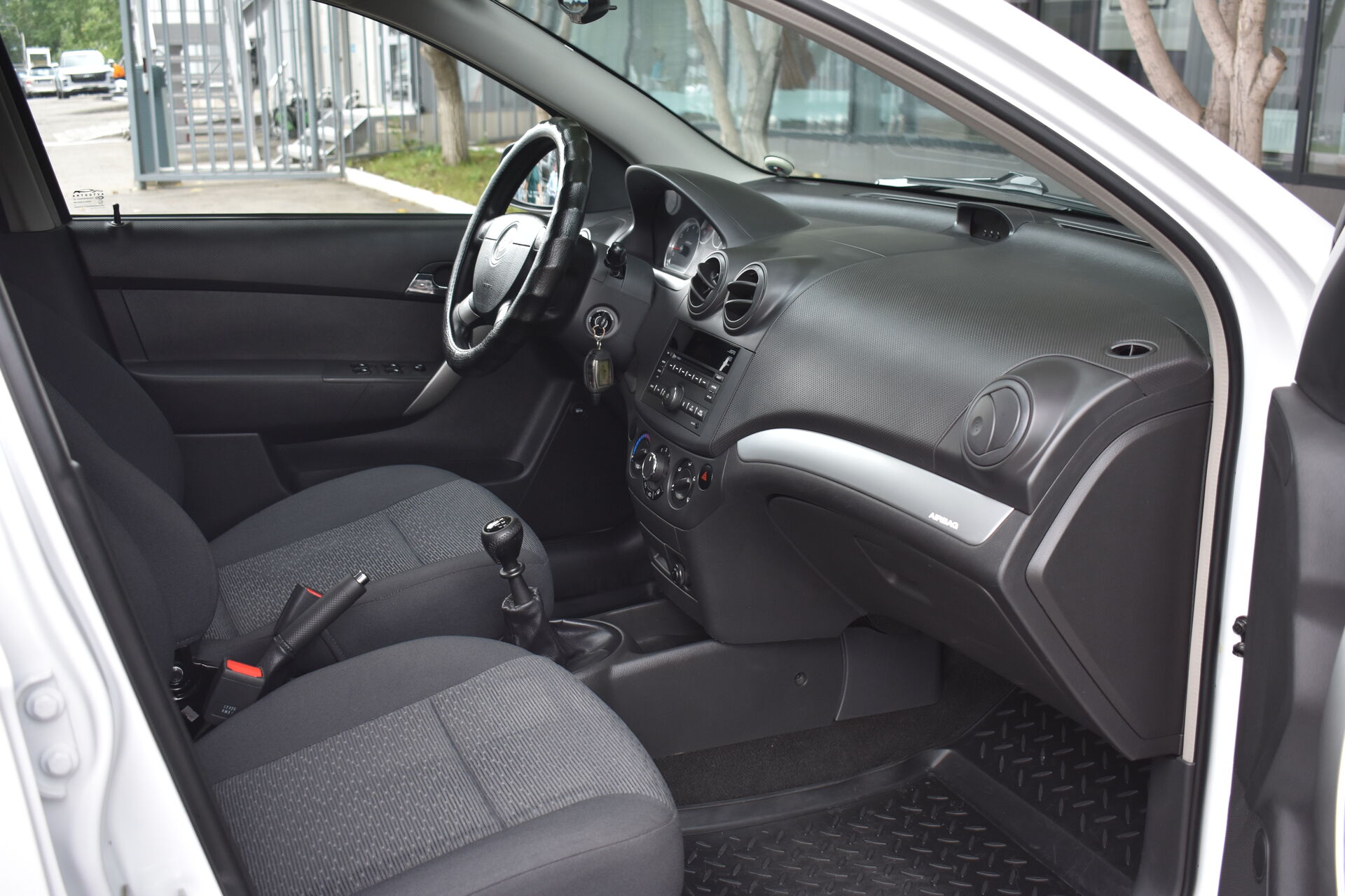 Ravon Nexia R3, I 1.5 MT (107 л.с.) 2018