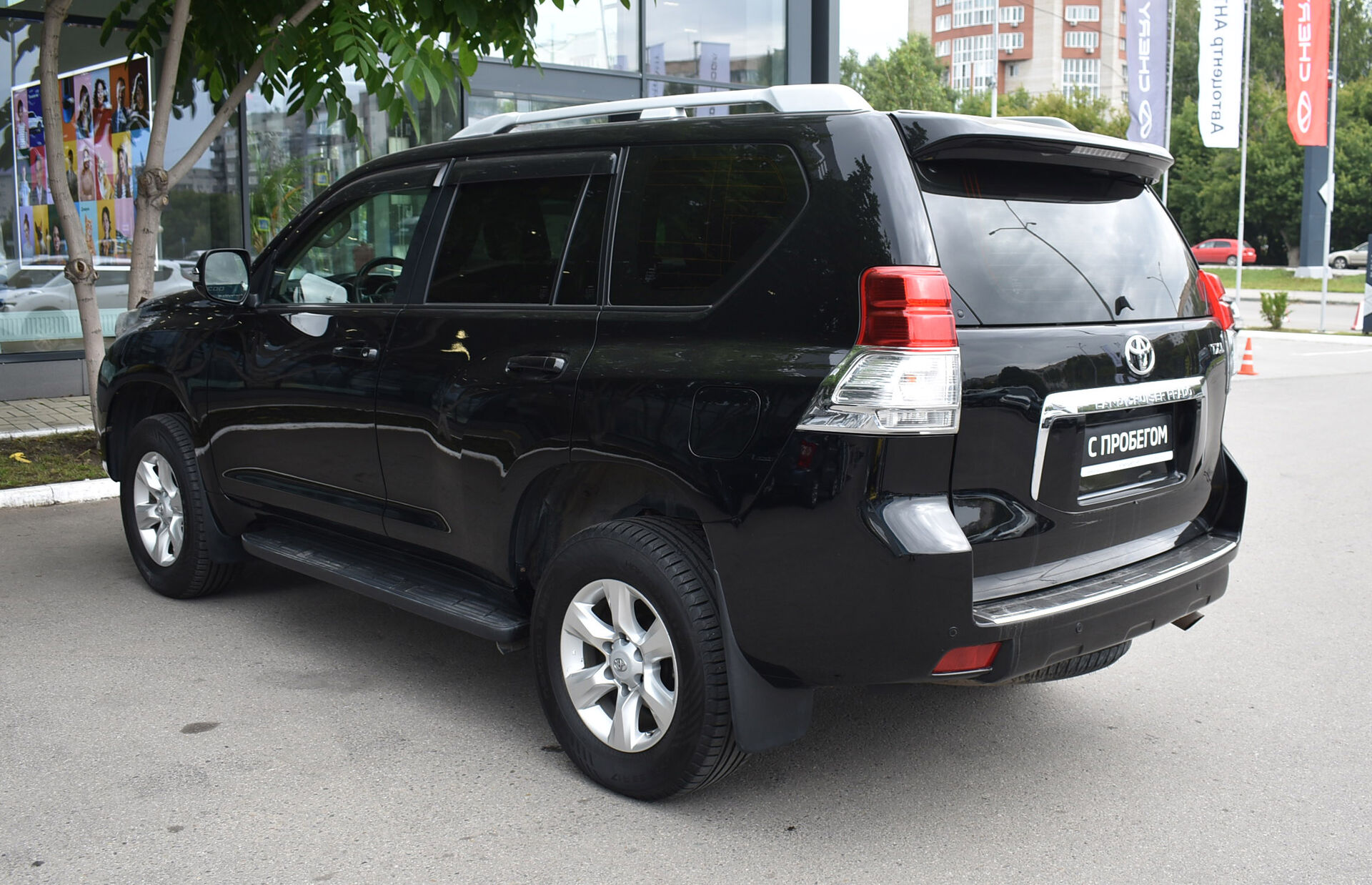 Toyota Land Cruiser Prado, 150 Series 2.7 AT (163 л.с.) 4WD 2013