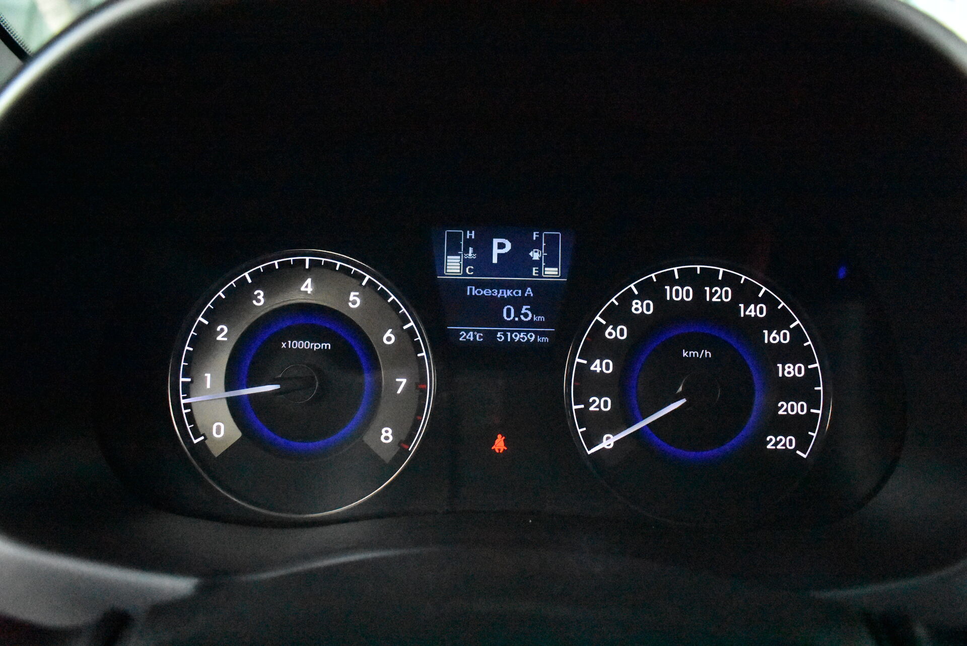 Hyundai Solaris, I Рестайлинг 1.6 AT (123 л.с.) 2016