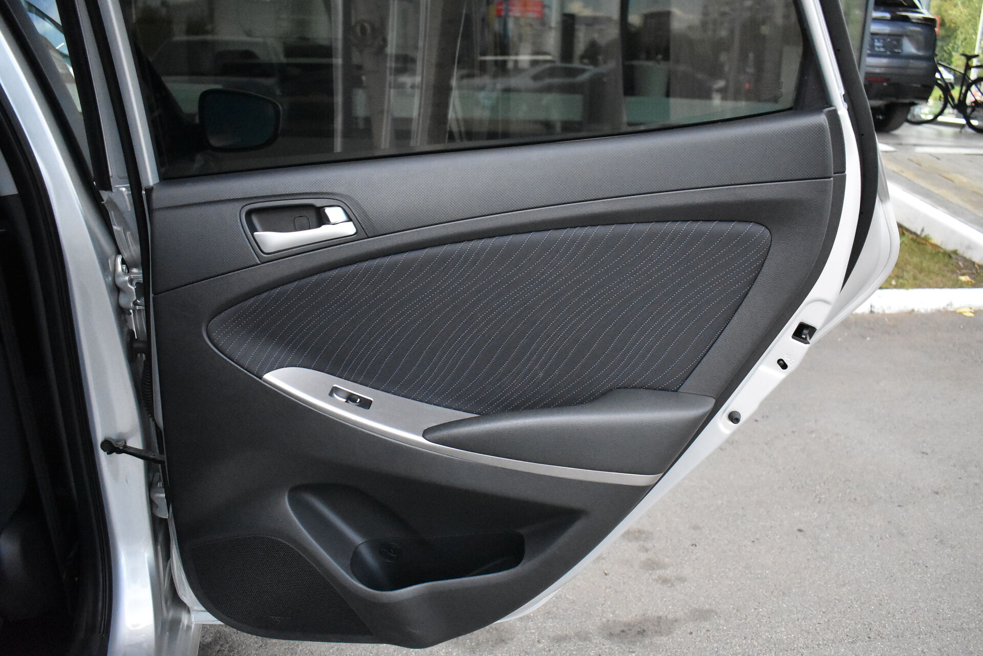 Hyundai Solaris, I Рестайлинг 1.6 AT (123 л.с.) 2016