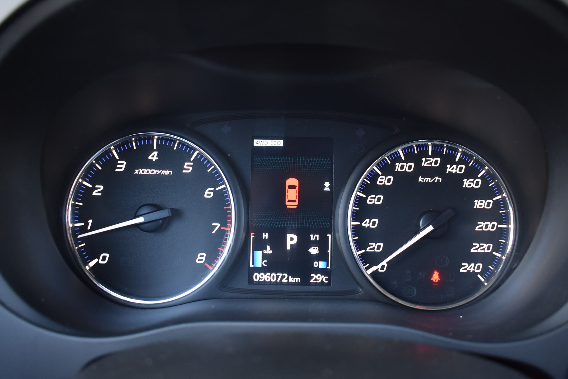 Mitsubishi Outlander, III 2.4 CVT (167 л.с.) 4WD 2013