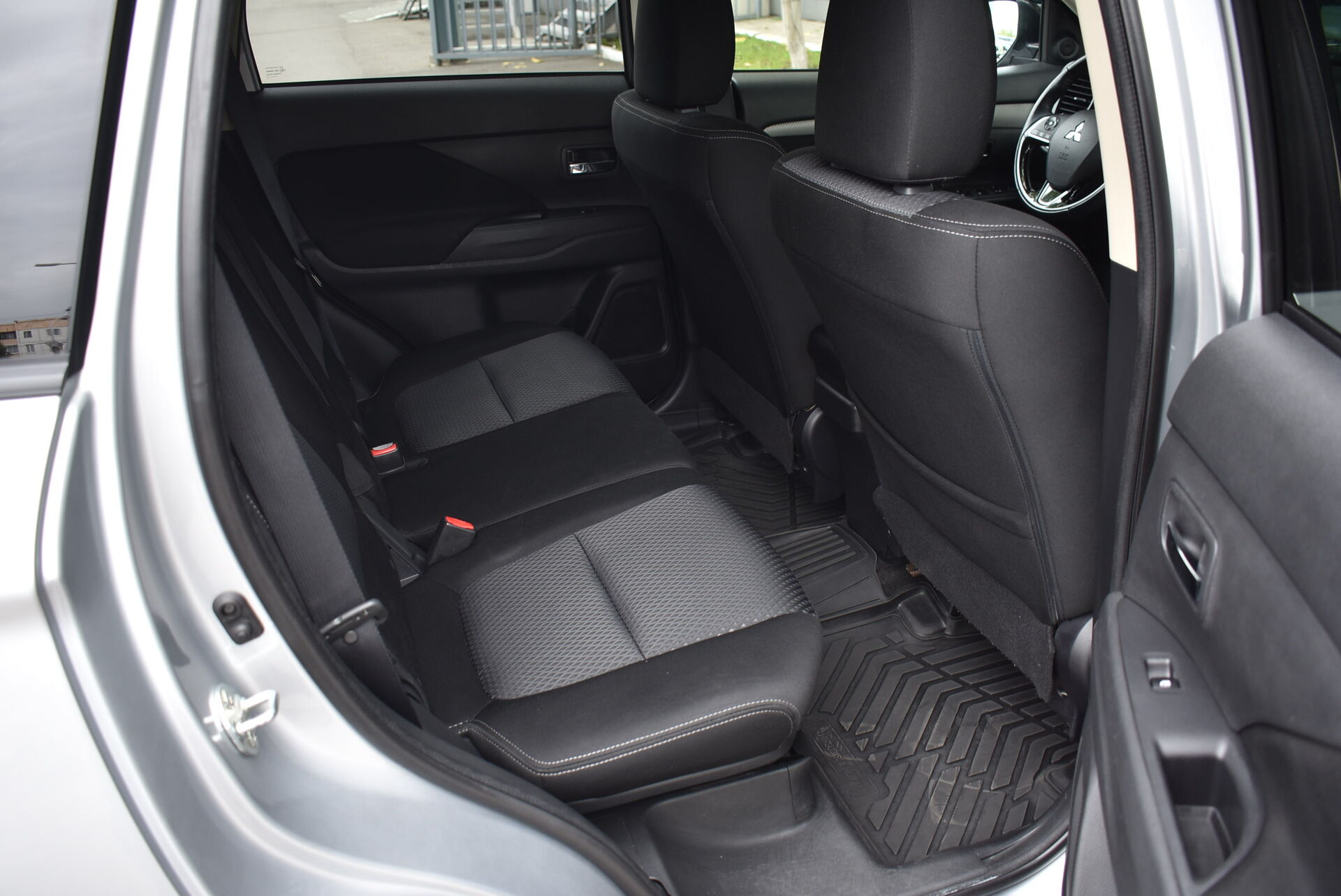 Mitsubishi Outlander, III Рестайлинг 2 2.0 CVT (146 л.с.) 2018
