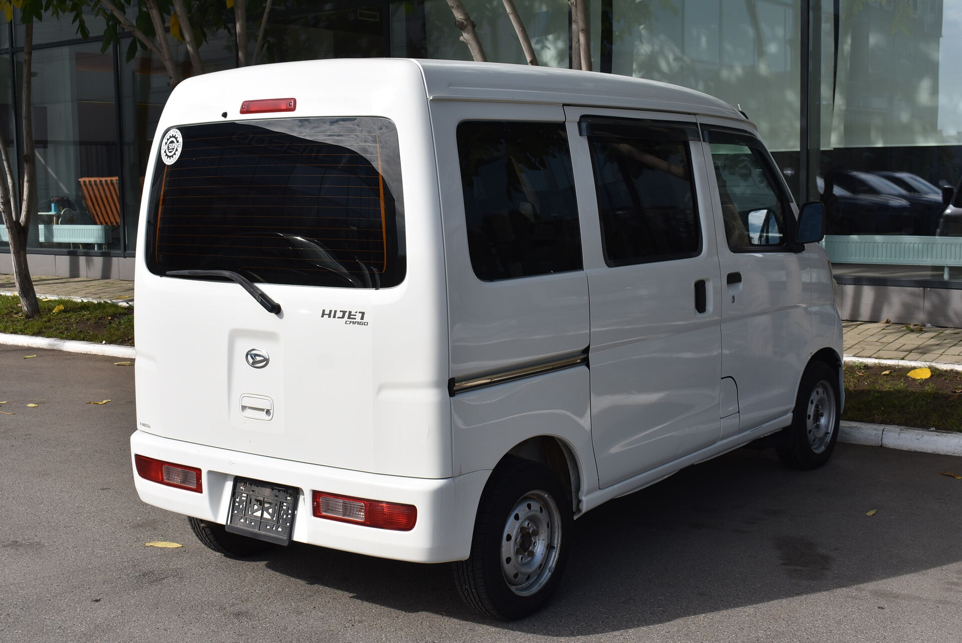 Daihatsu Hijet, X 0.7 AT (53 л.с.) 4WD 2017