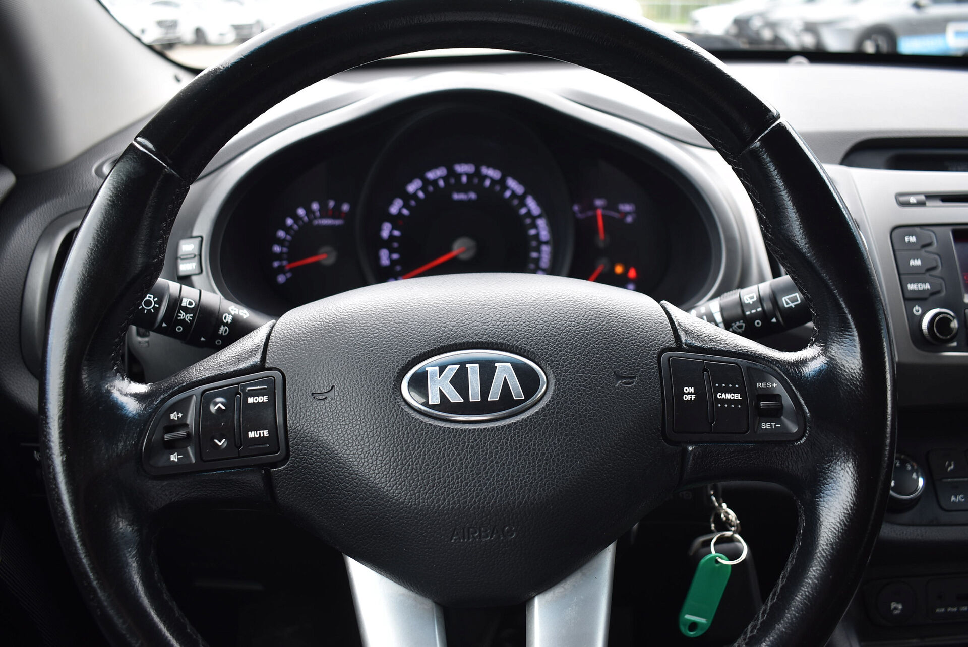 Kia Sportage, III 2.0 AT (150 л.с.) 2013