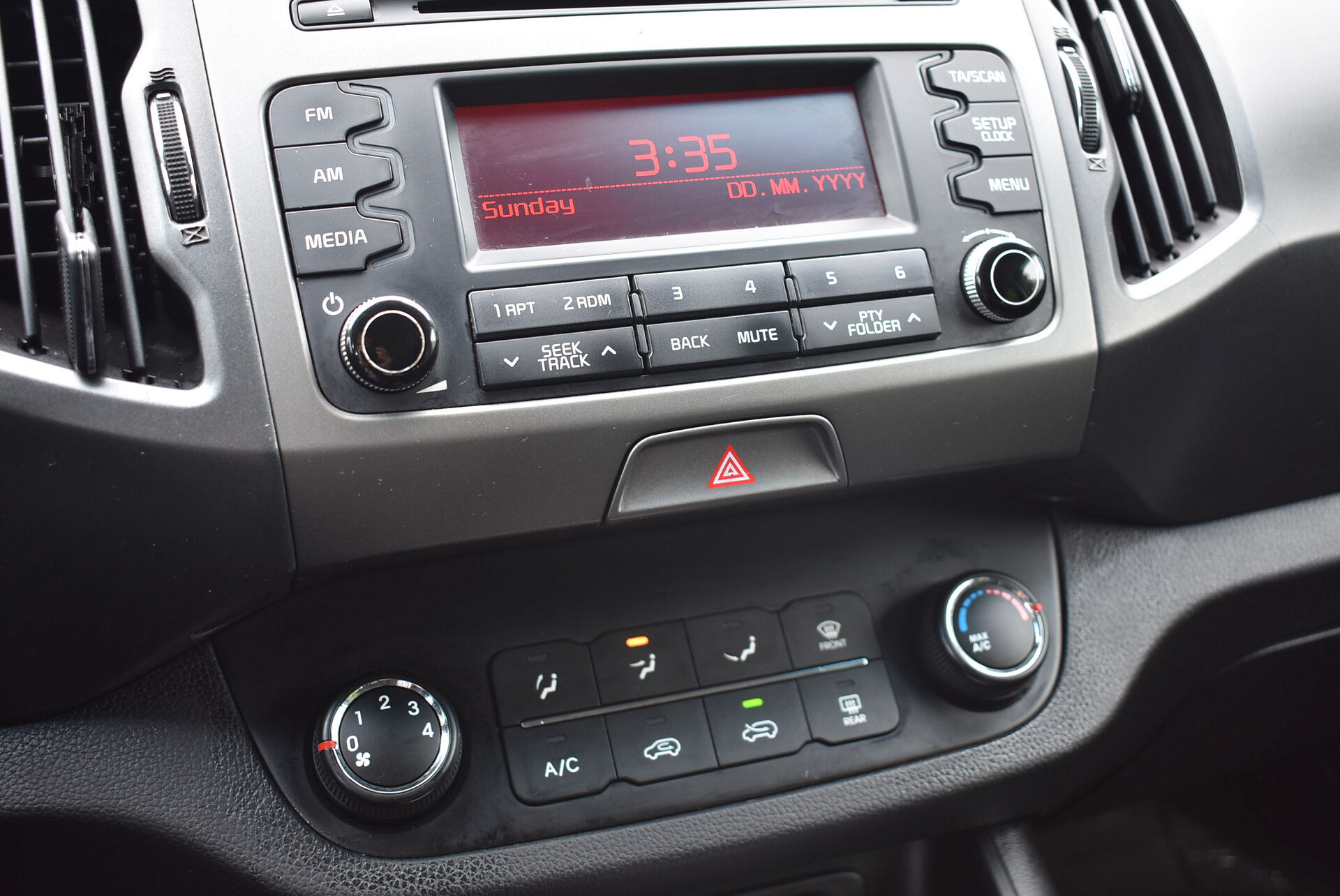 Kia Sportage, III 2.0 AT (150 л.с.) 2013