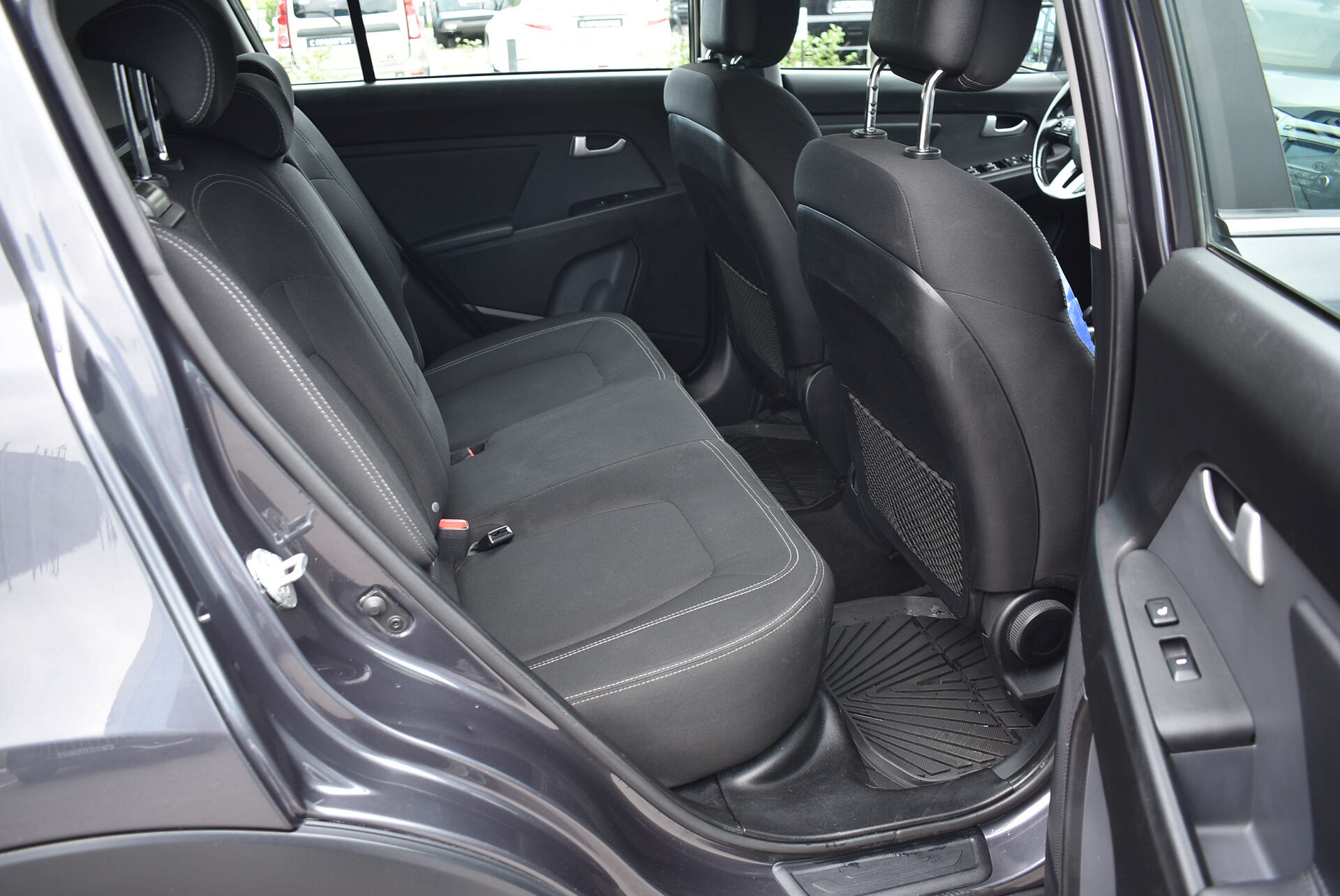 Kia Sportage, III 2.0 AT (150 л.с.) 2013