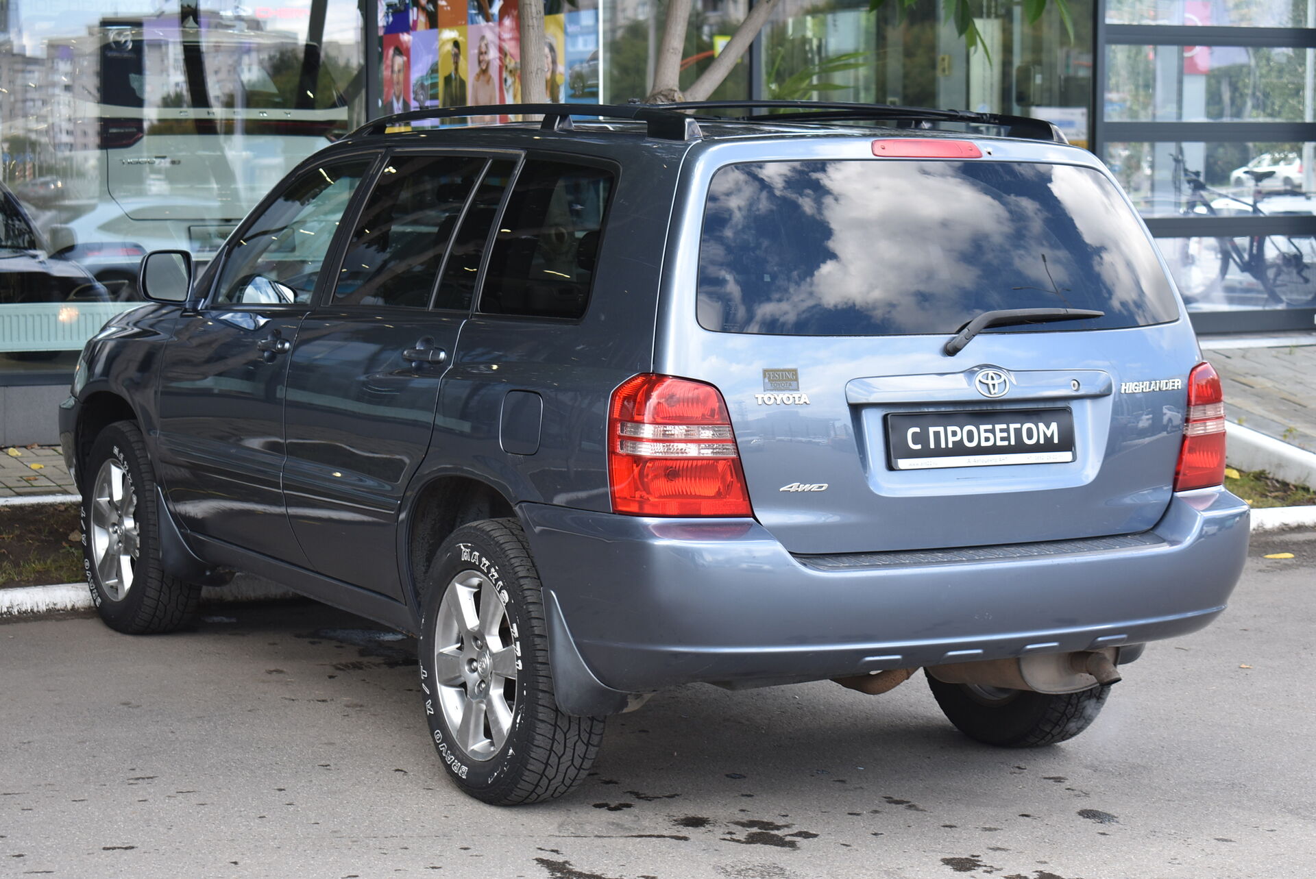Toyota Highlander, I (U20) Рестайлинг 2.4 AT (157 л.с.) 4WD 2003