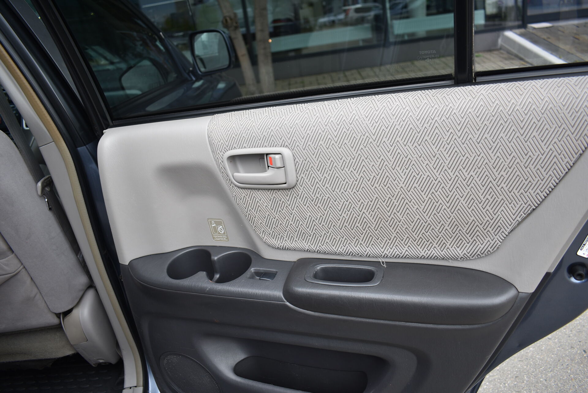 Toyota Highlander, I (U20) Рестайлинг 2.4 AT (157 л.с.) 4WD 2003