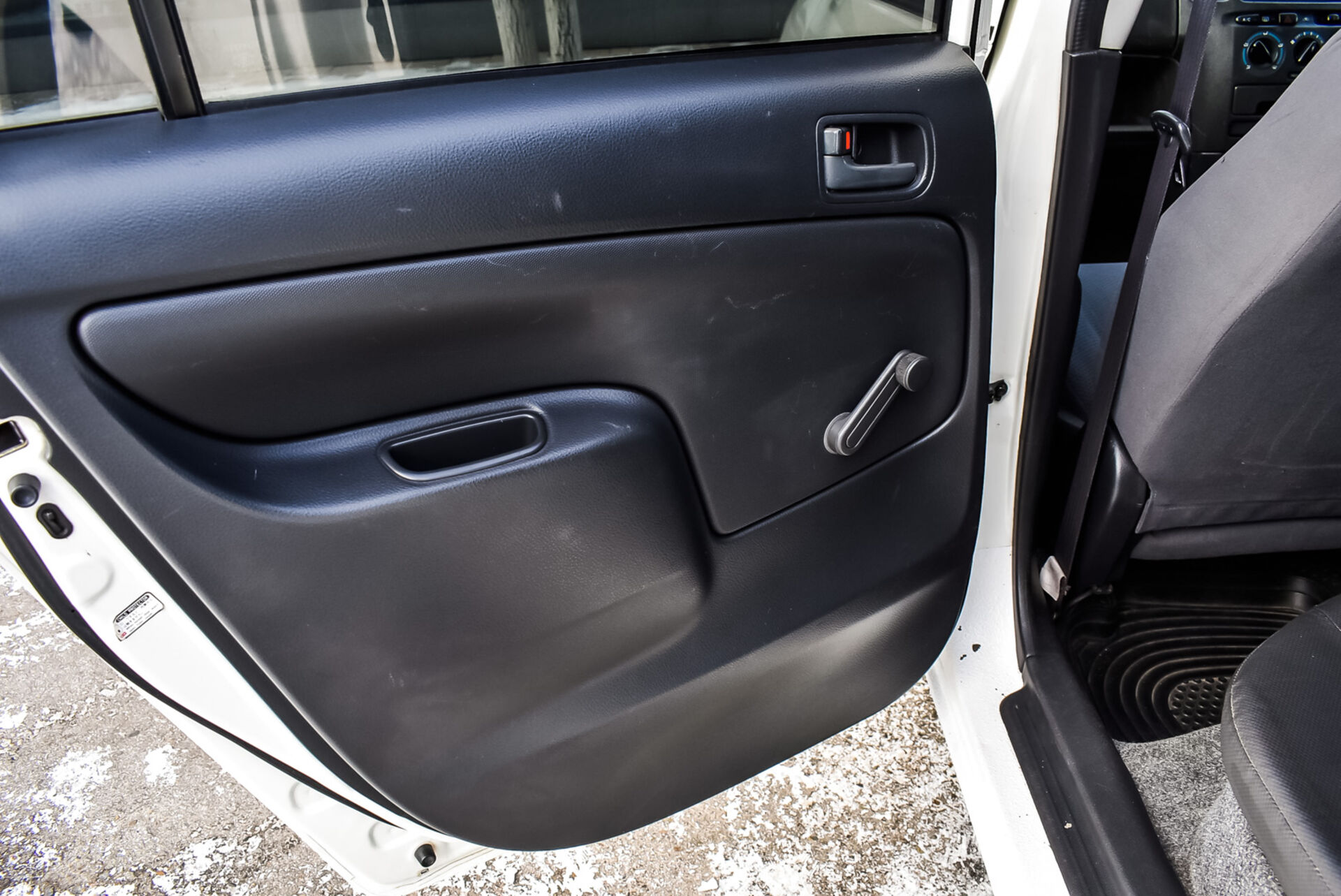 Toyota Probox, I 1.3 AT (88 л.с.) 2002