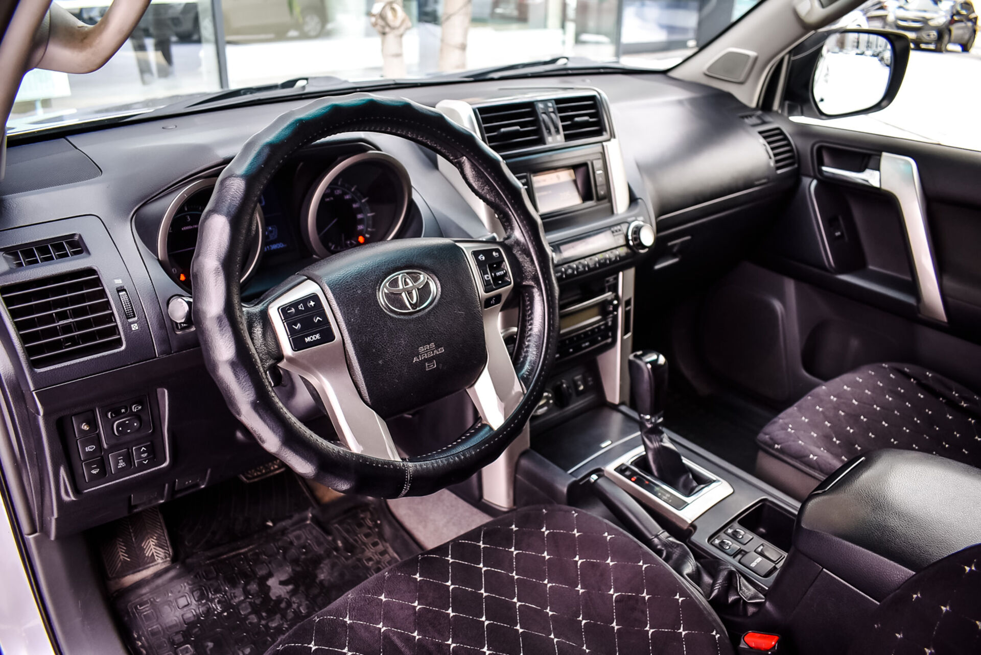 Toyota Land Cruiser Prado, 150 Series 3.0d AT (173 л.с.) 4WD 2012