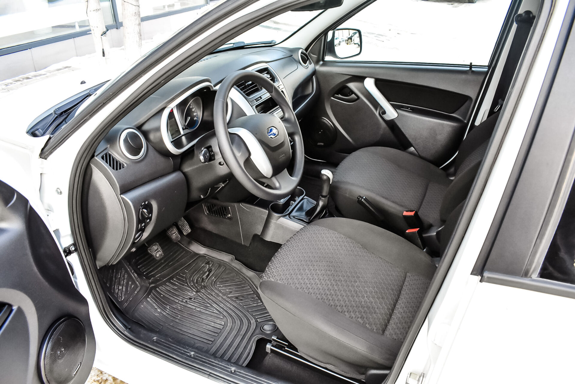 Datsun on-DO, I 1.6 MT (87 л.с.) 2016