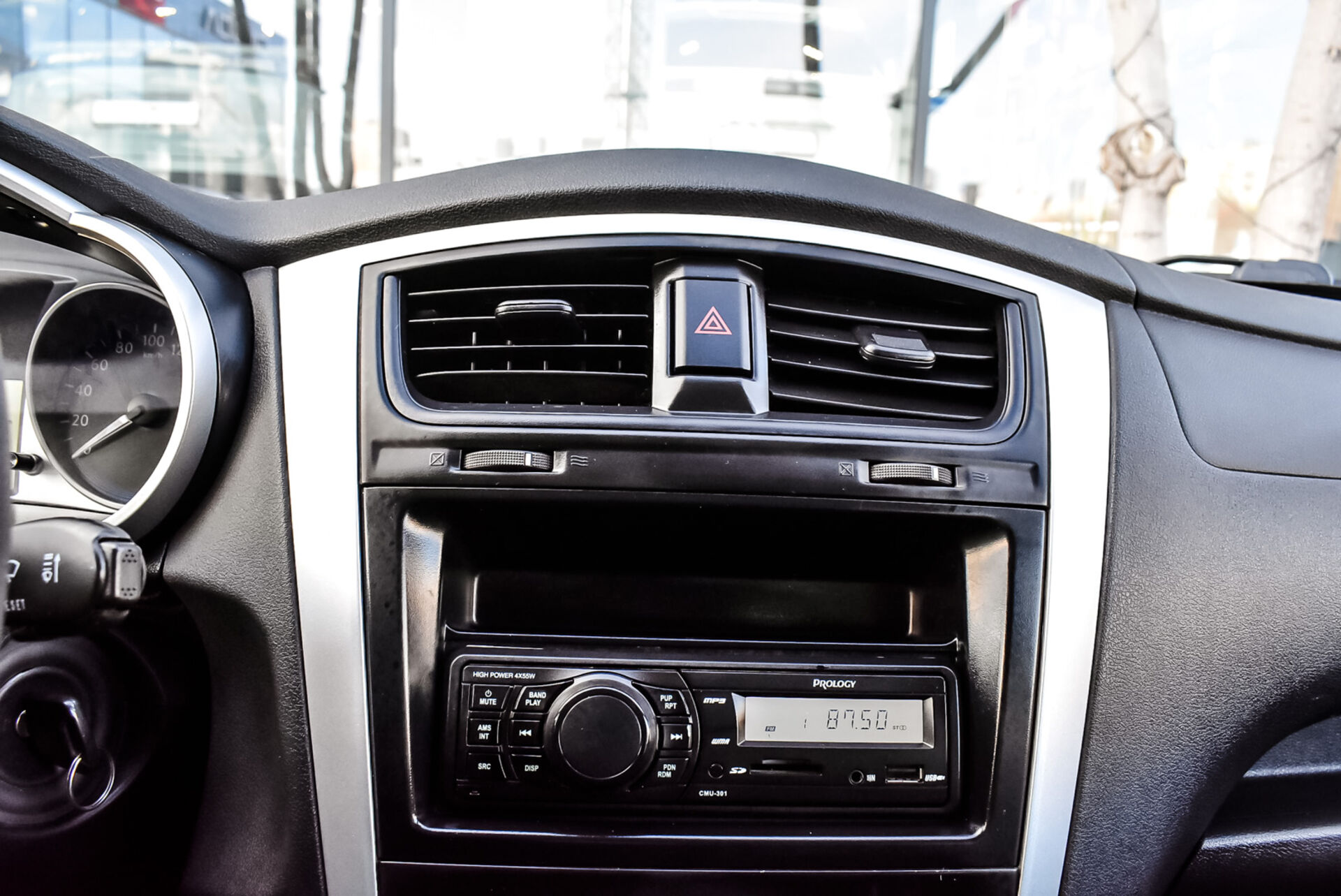 Datsun on-DO, I 1.6 MT (87 л.с.) 2016