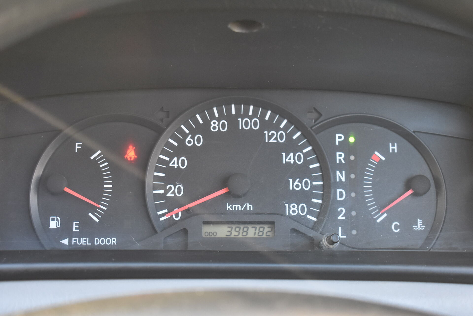 Toyota Corolla, IX (E120, E130) 1.3 AT (88 л.с.) 2002