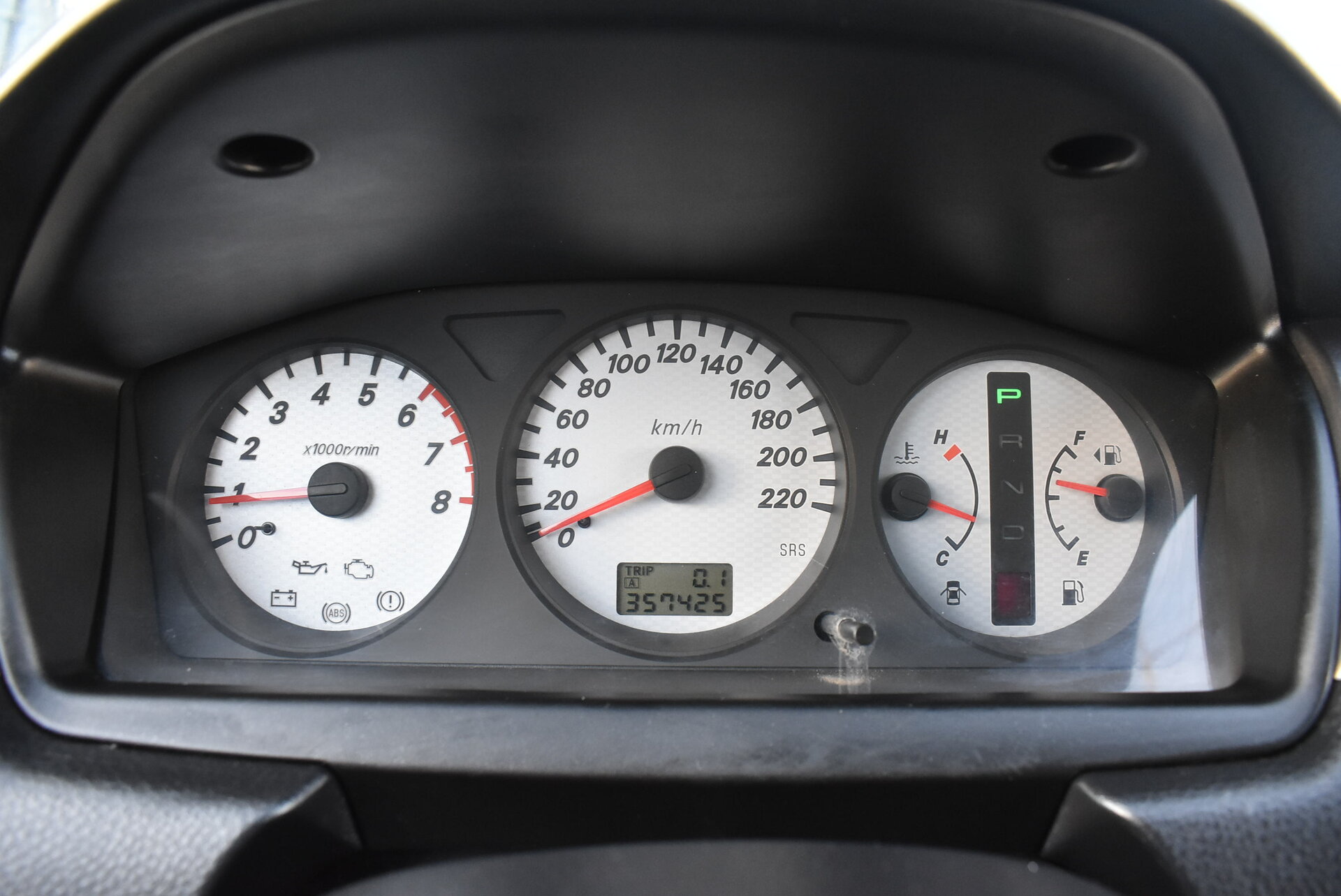 Mitsubishi Lancer, IX Рестайлинг 1.6 AT (98 л.с.) 2006