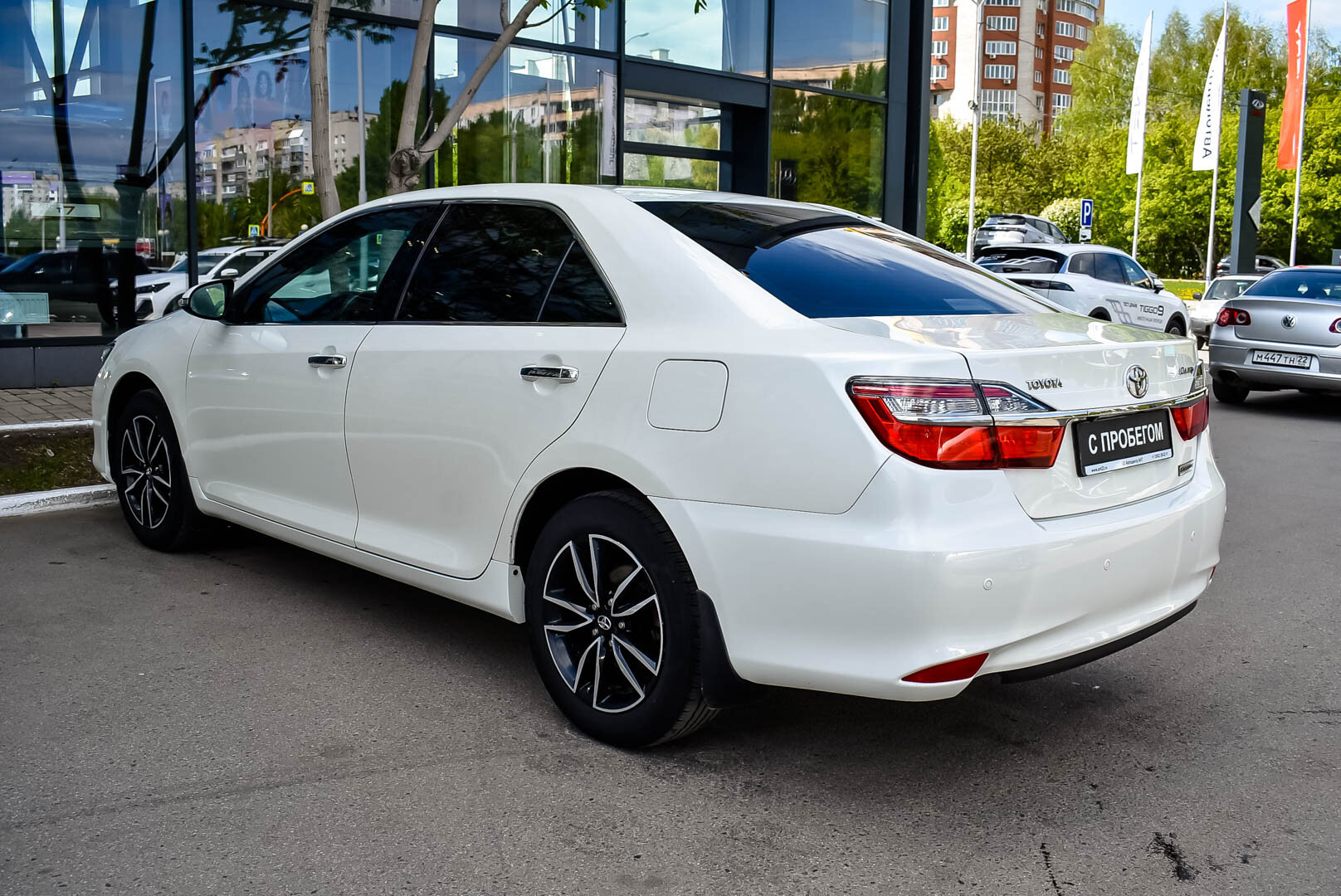 Toyota Camry, VII (XV50) Рестайлинг 2.5 AT (181 л.с.) 2016