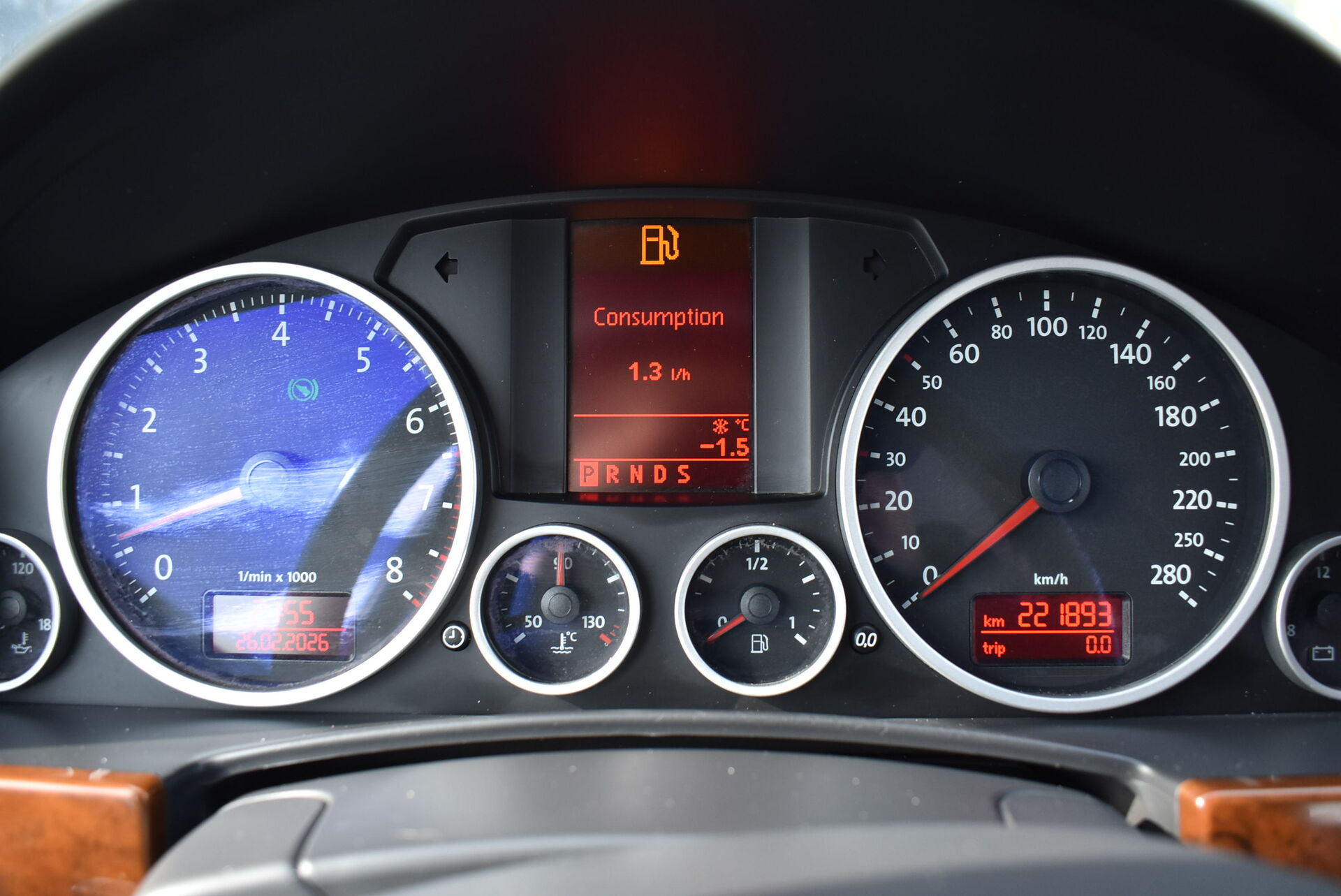 Volkswagen Touareg, I Рестайлинг 3.6 AT (280 л.с.) 4WD 2007