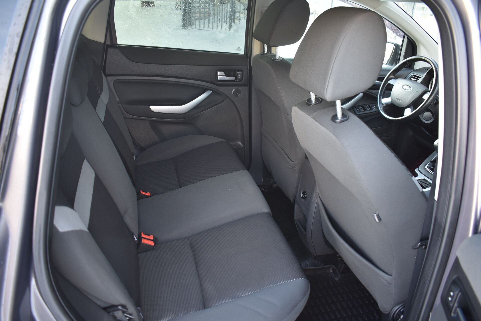 Ford Kuga, II 2.0d MT (140 л.с.) 2012