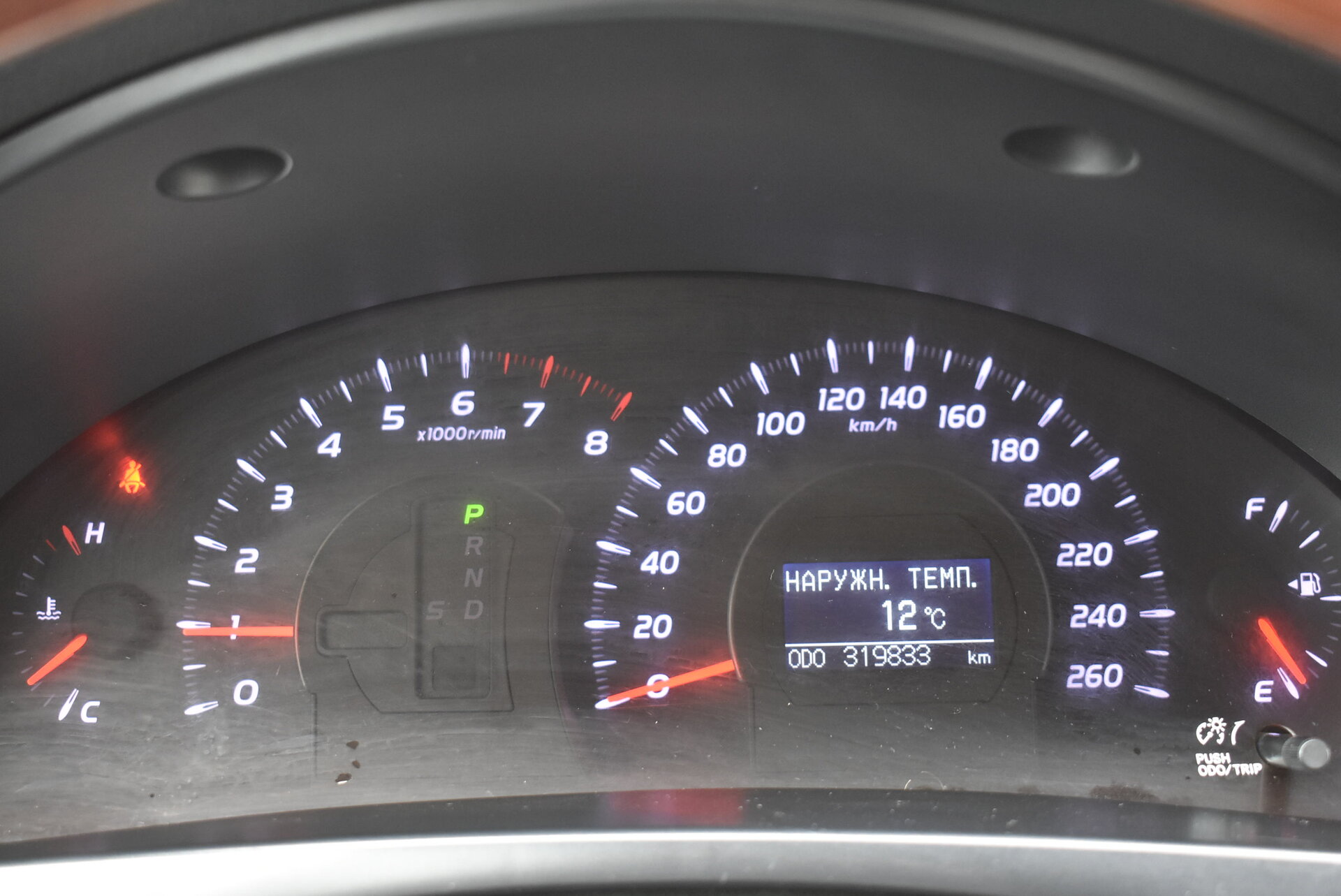 Toyota Camry, VI (XV40) Рестайлинг 3.5 AT (277 л.с.) 2011