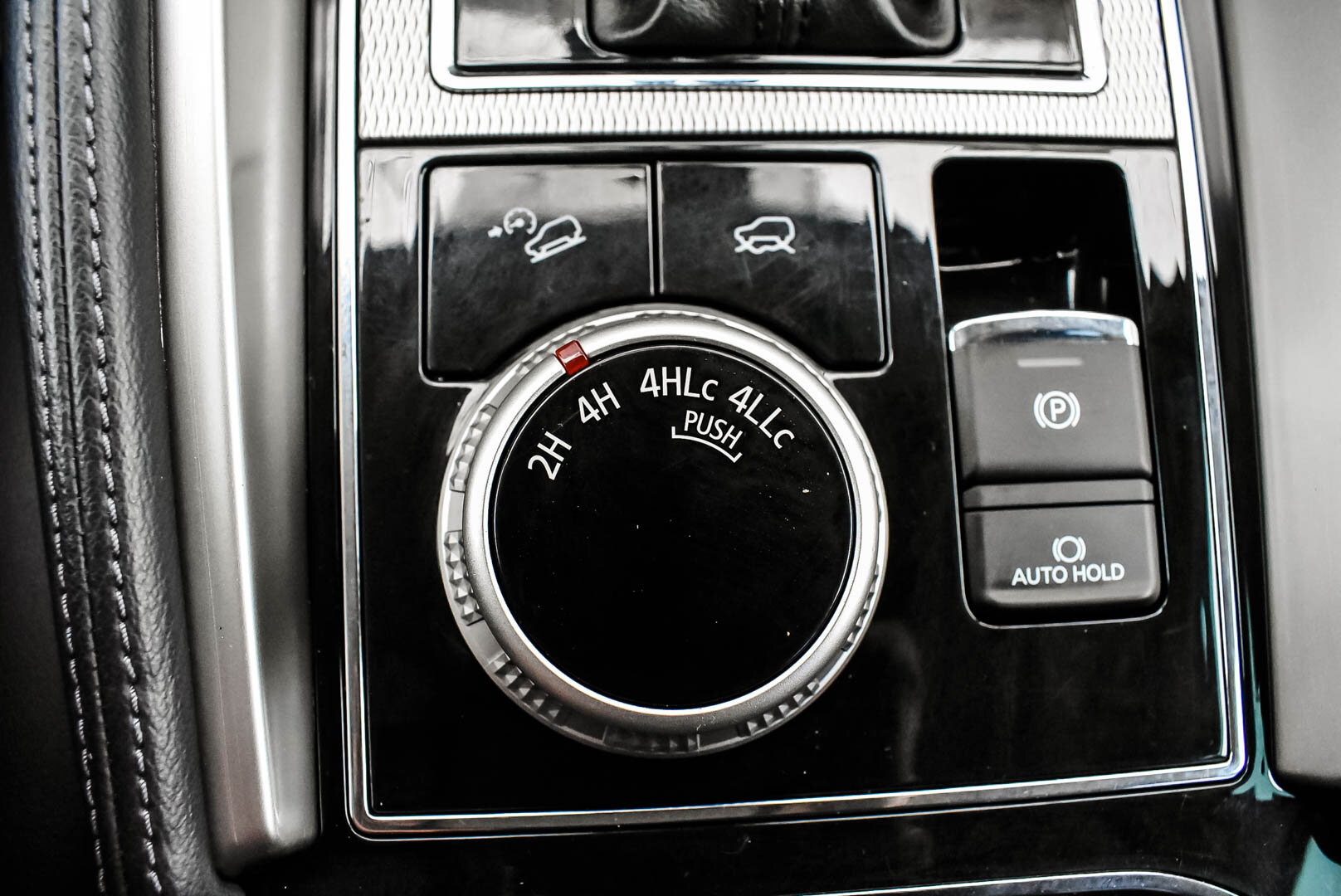 Mitsubishi Pajero Sport, III 3.0 AT (209 л.с.) 4WD 2020