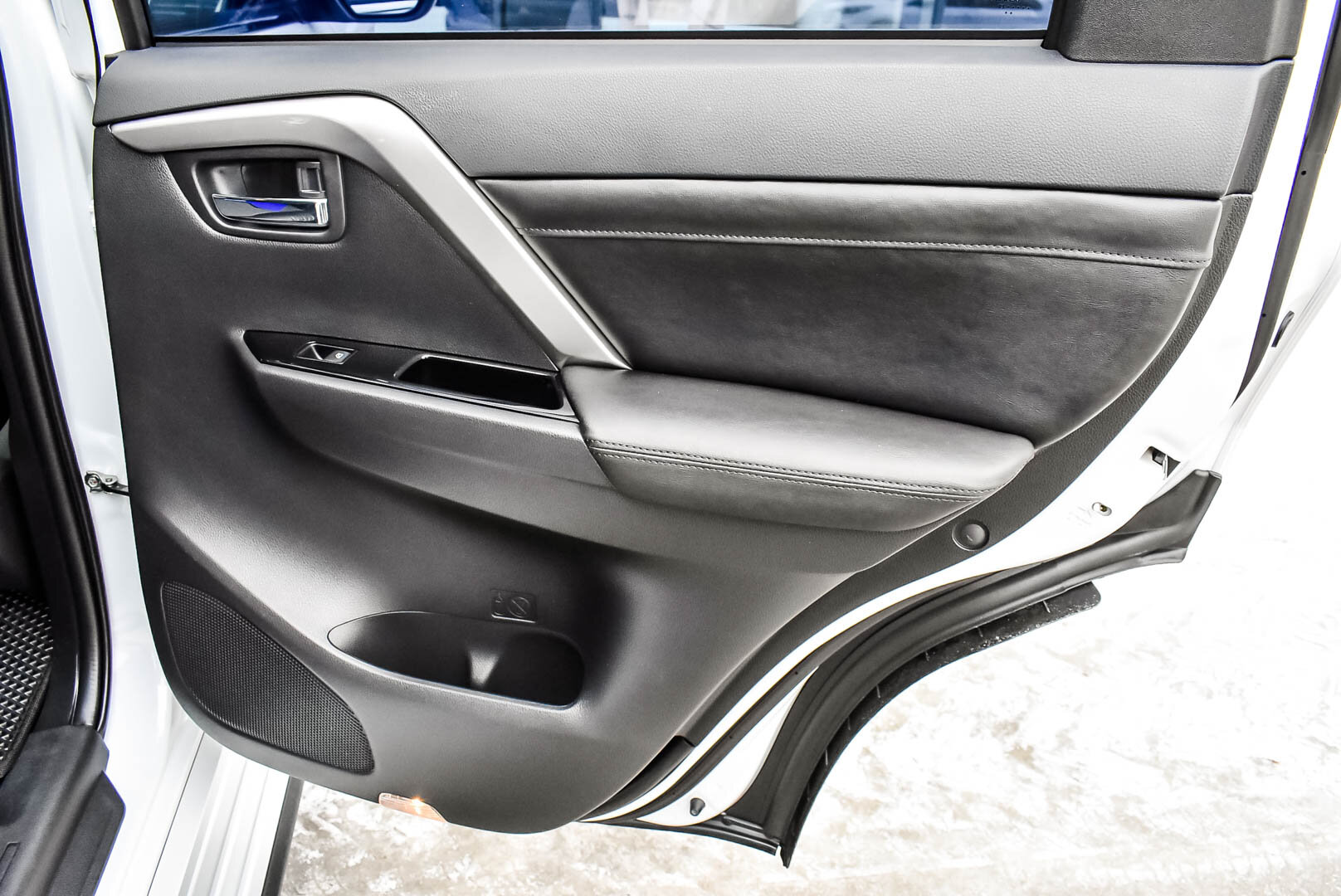 Mitsubishi Pajero Sport, III 3.0 AT (209 л.с.) 4WD 2020