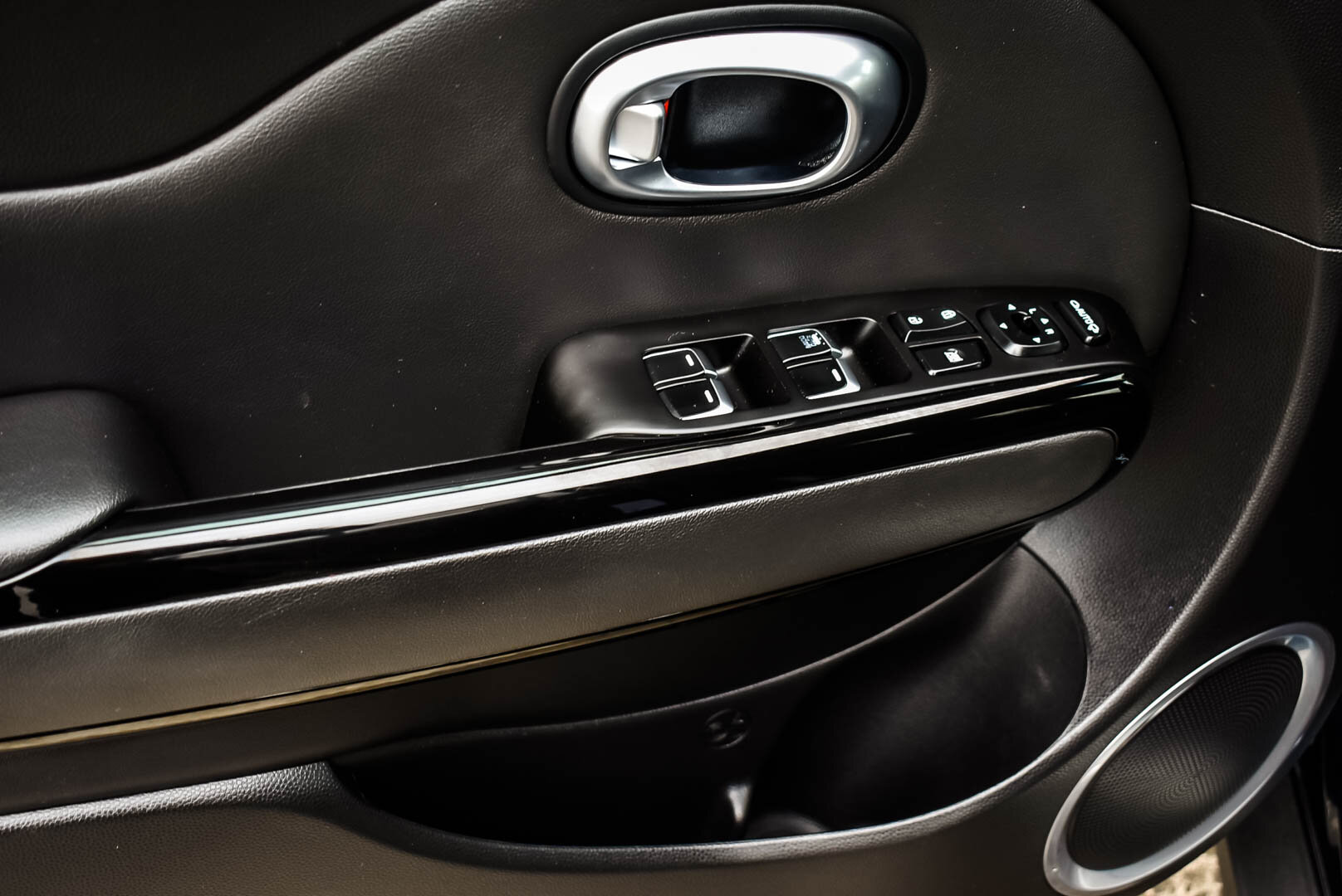 Kia Soul, II Рестайлинг 2.0 AT (150 л.с.) 2019