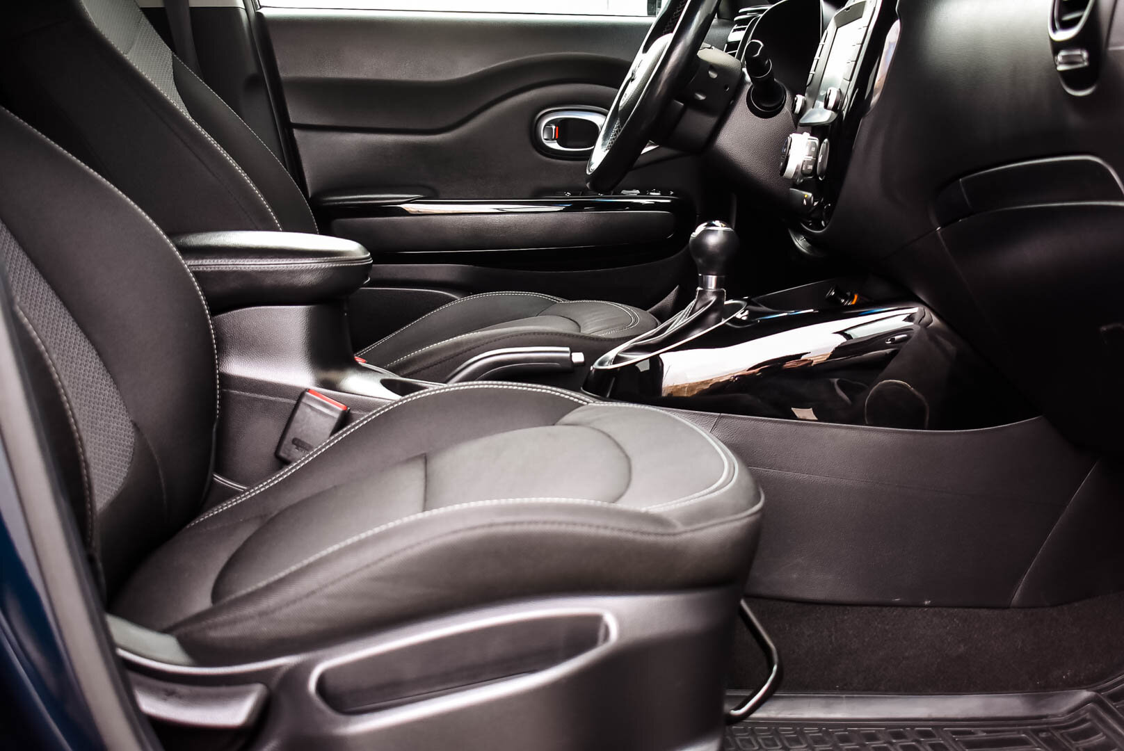 Kia Soul, II Рестайлинг 2.0 AT (150 л.с.) 2019