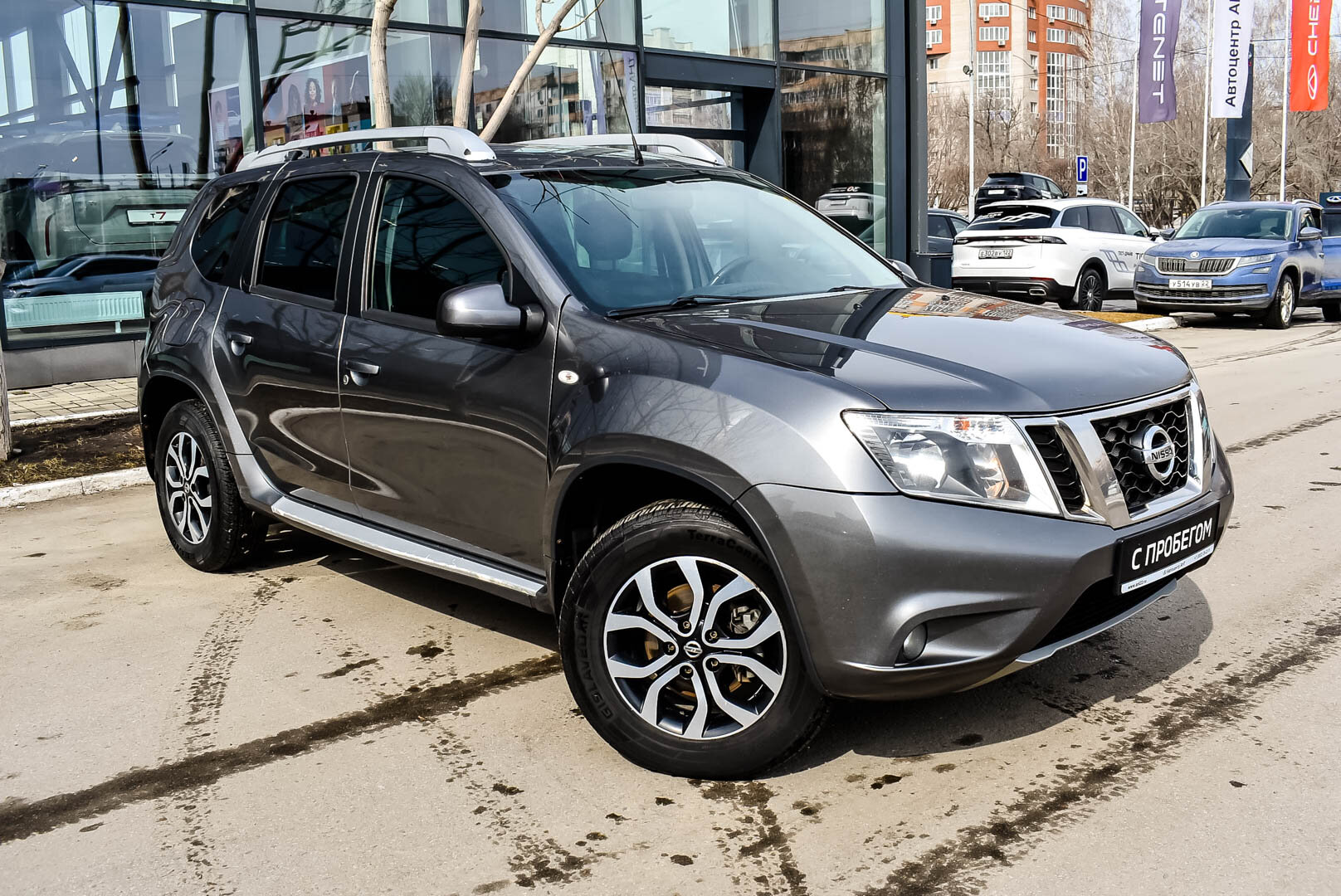 Nissan Terrano, III (D10) 2.0 MT (143 л.с.) 4WD 2016