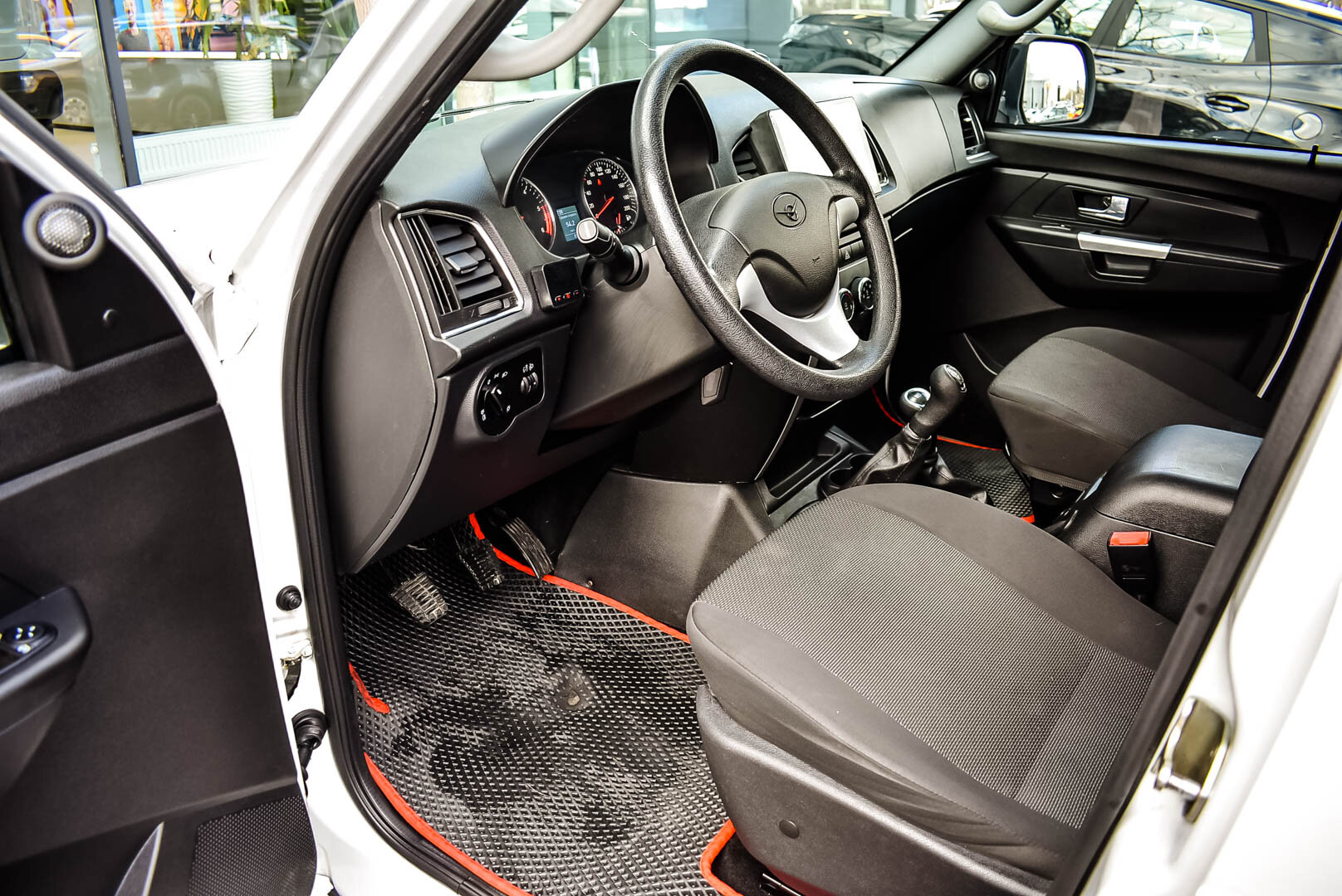 УАЗ Патриот, I Рестайлинг 3 2.7 MT (150 л.с.) 4WD 2023