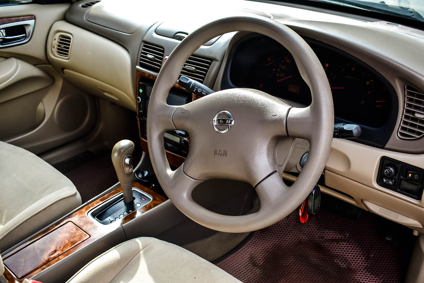 Nissan Bluebird Sylphy, I (G10) 1.8 AT (120 л.с.) 2003