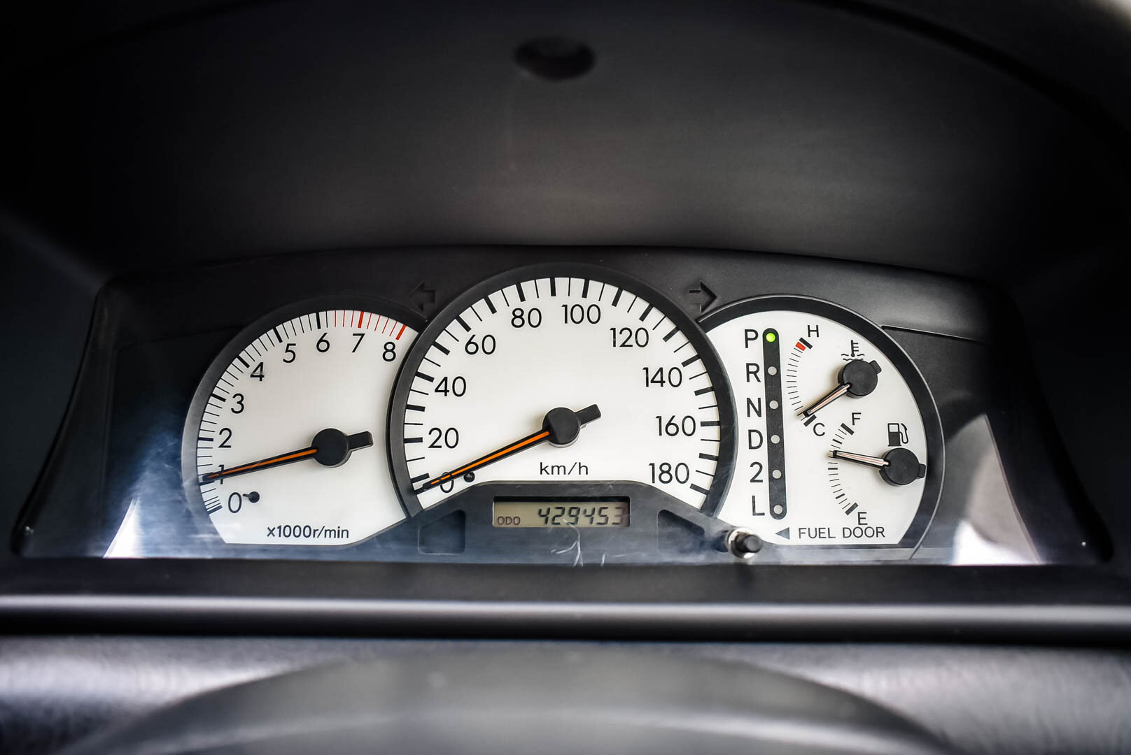 Toyota Allex, I 1.5 AT (110 л.с.) 2001