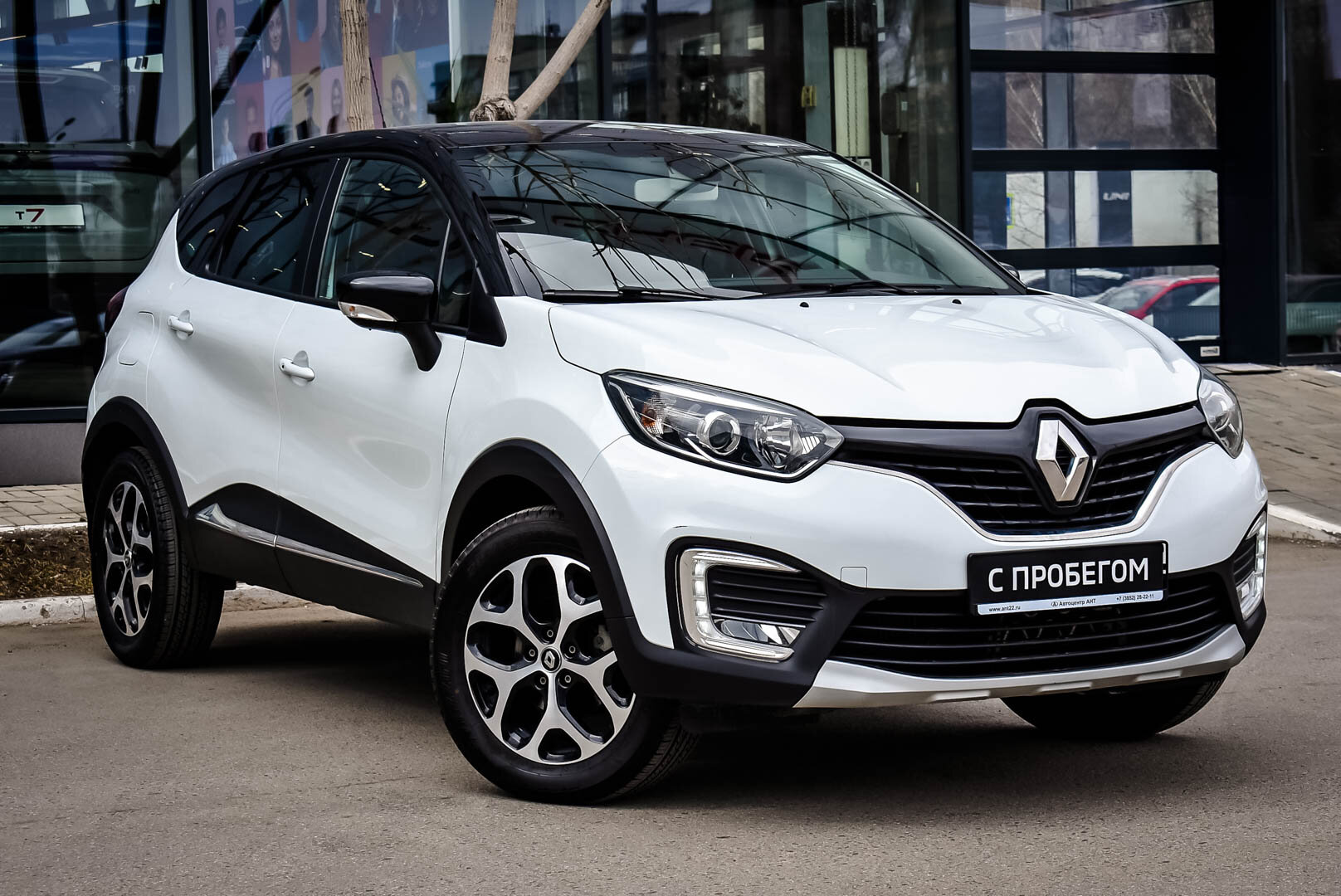 Renault Kaptur, I 2.0 AT (143 л.с.) 4WD 2017