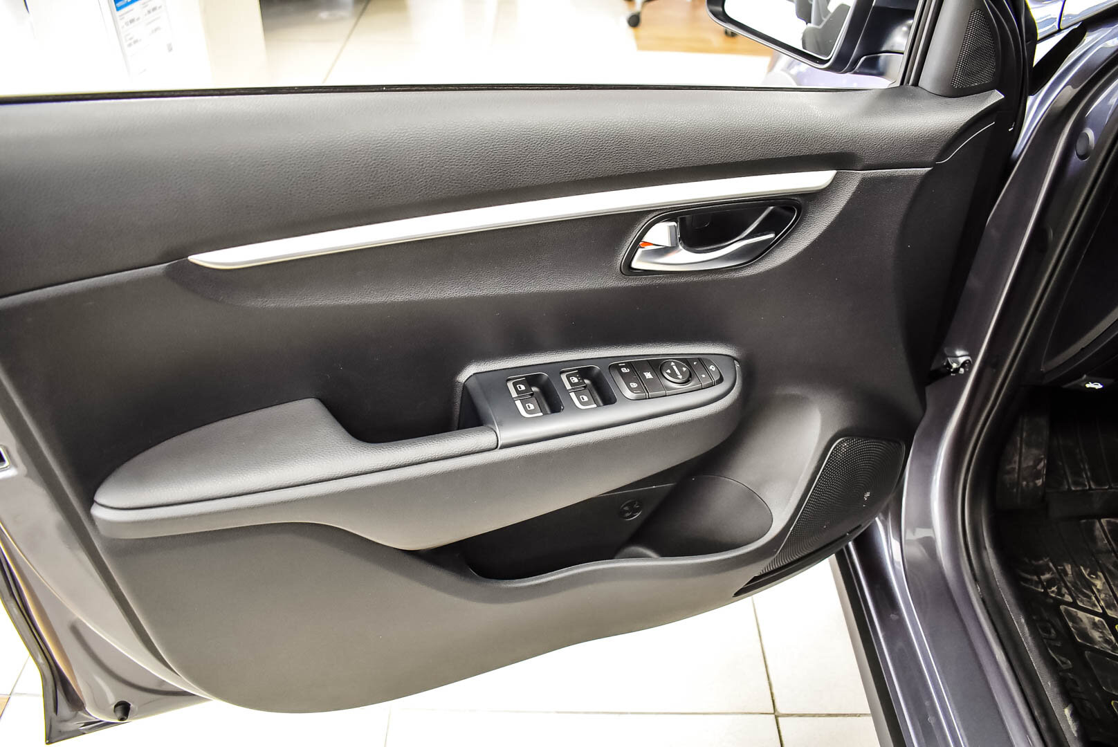 Solaris KRX, I 1.6 AT (123 л.с.) 2025