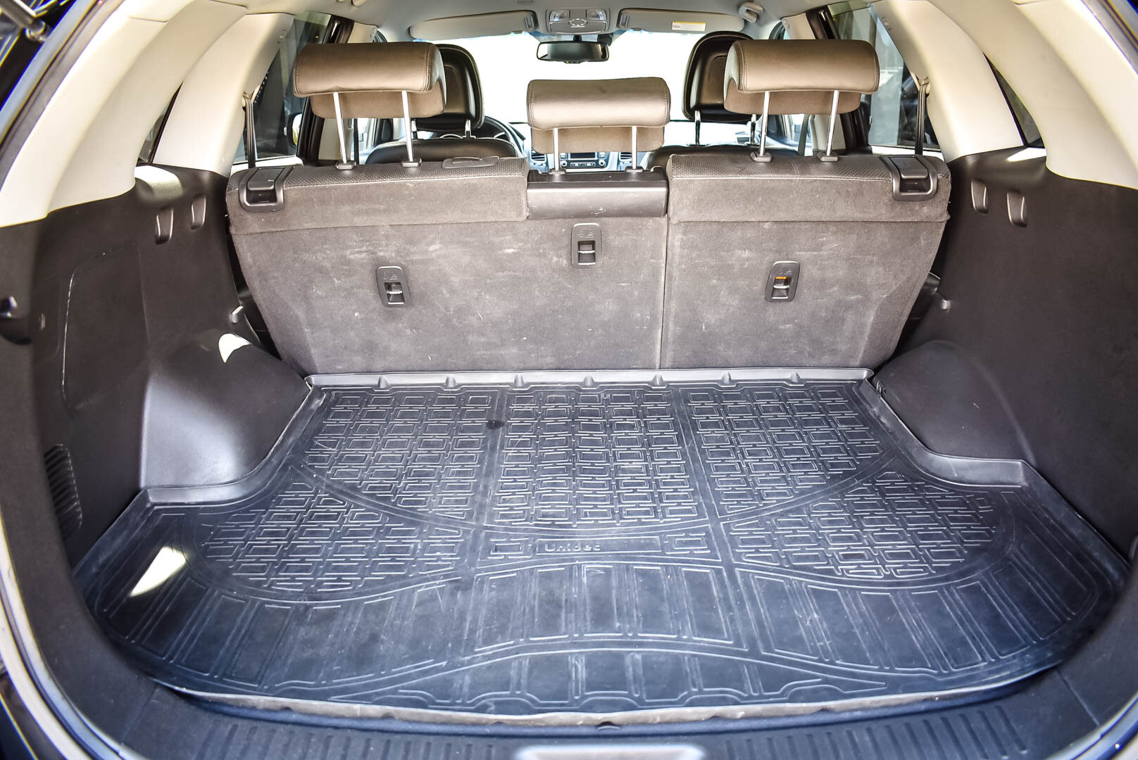 Kia Sorento, II Рестайлинг 2.4 AT (175 л.с.) 4WD 2014