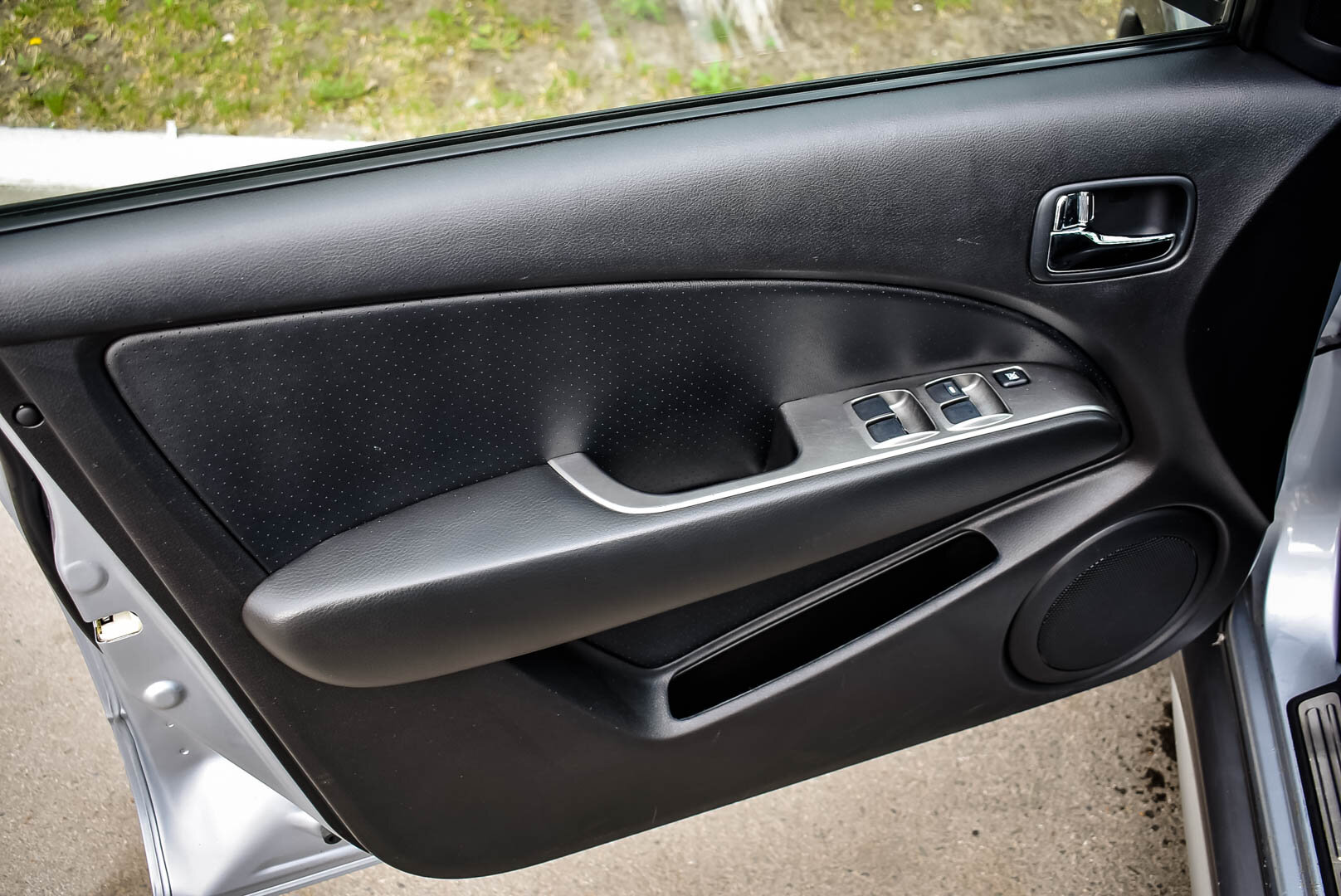 Mitsubishi Outlander, I 2.4 AT (160 л.с.) 4WD 2006