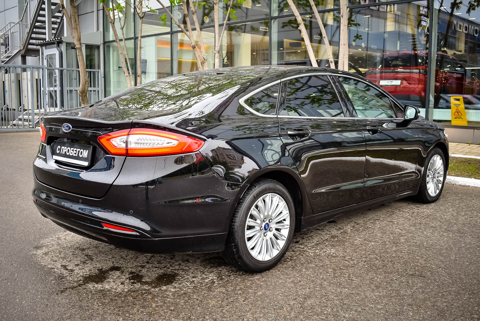 Ford Mondeo, V 2.5 AT (149 л.с.) 2015