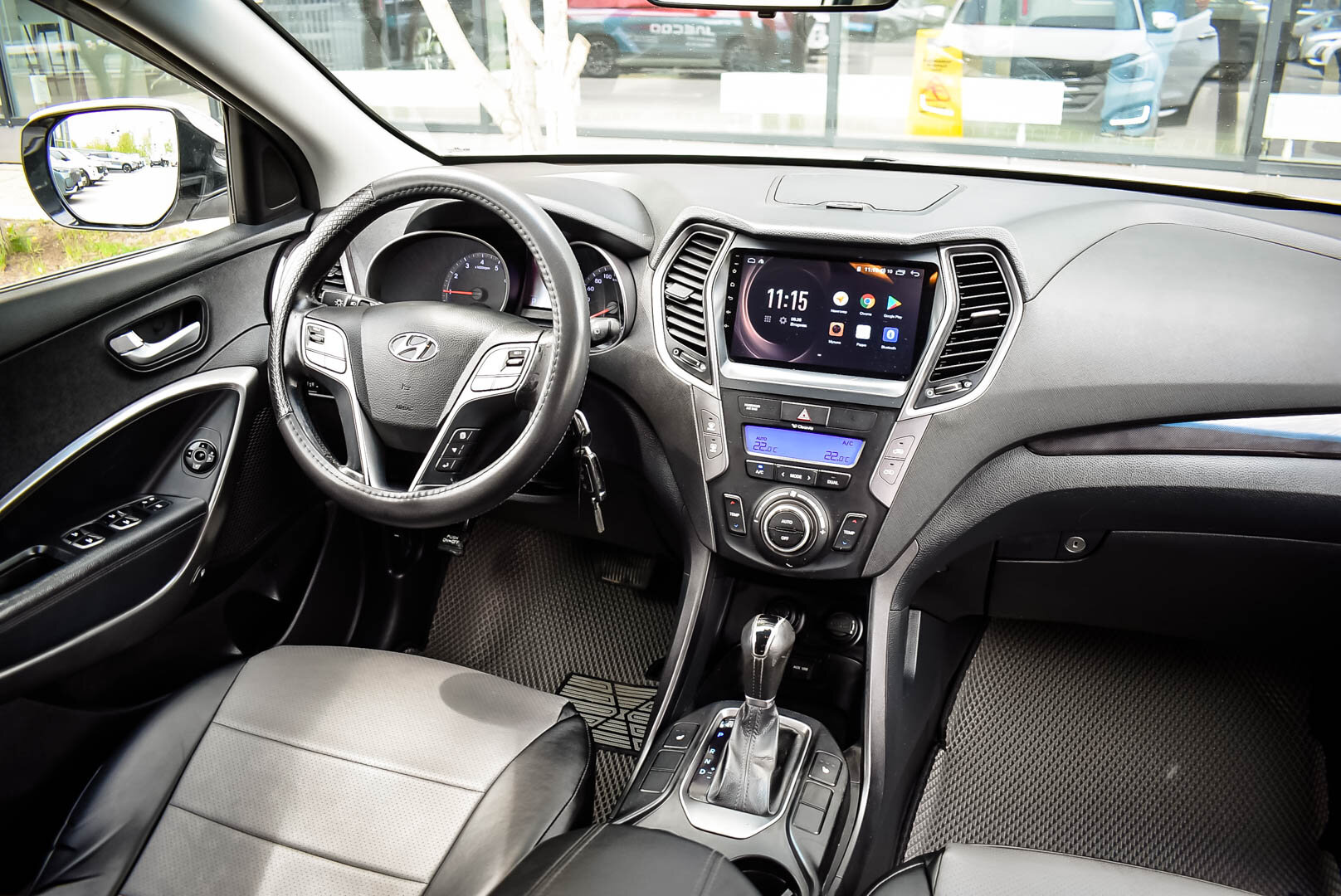 Hyundai Santa Fe, III 2.4 AT (175 л.с.) 4WD 2013
