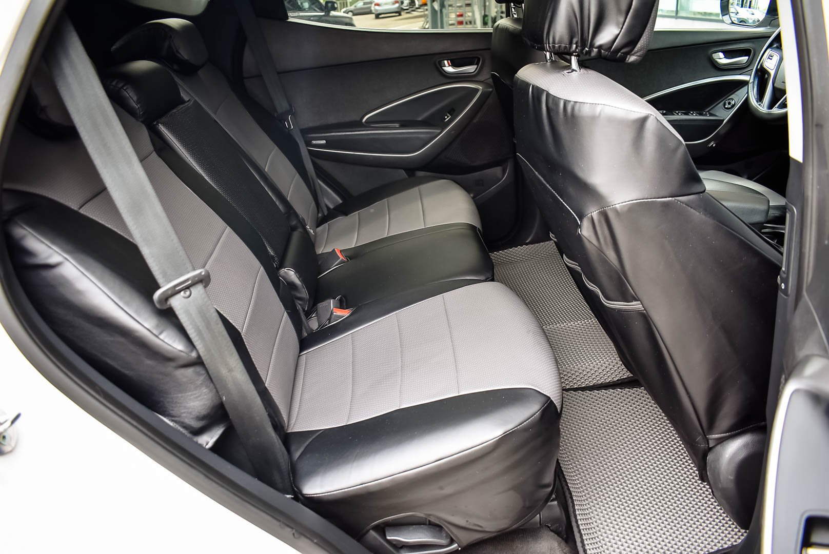 Hyundai Santa Fe, III 2.4 AT (175 л.с.) 4WD 2013