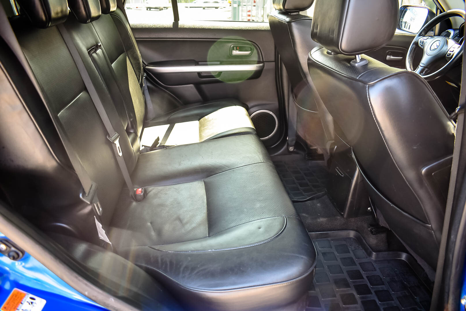 Suzuki Grand Vitara, II 2.0 AT (140 л.с.) 4WD 2006