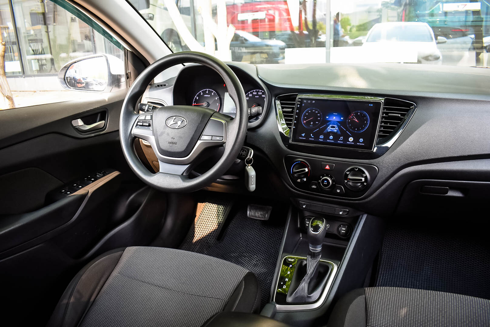 Hyundai Solaris, II 1.6 AT (123 л.с.) 2019