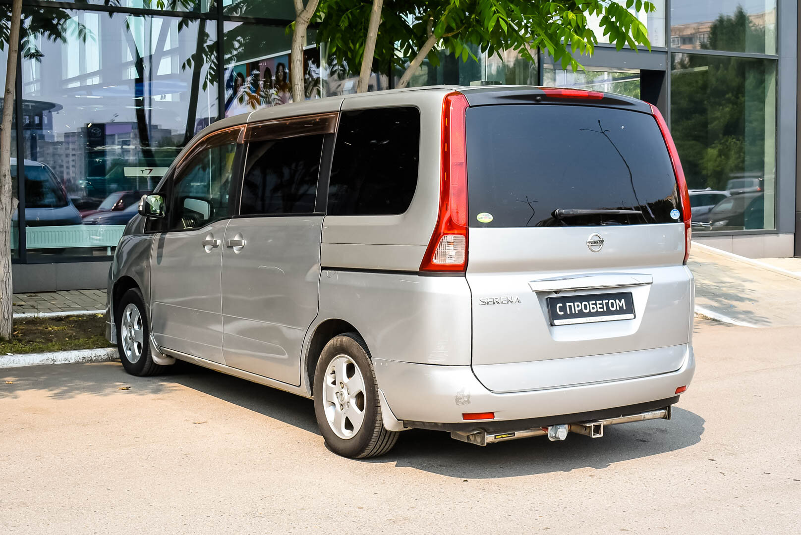 Nissan Serena, III (C25) 2.0 CVT (137 л.с.) 2009