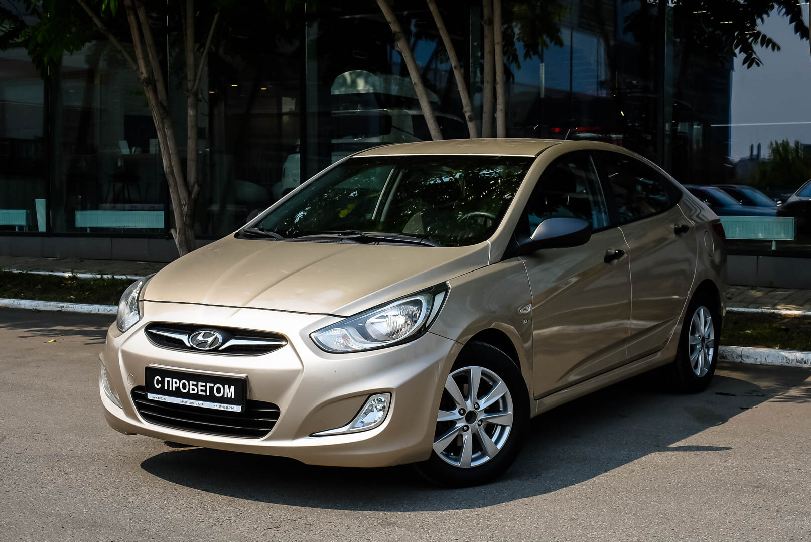 Hyundai Solaris, I 1.6 AT (123 л.с.) 2014