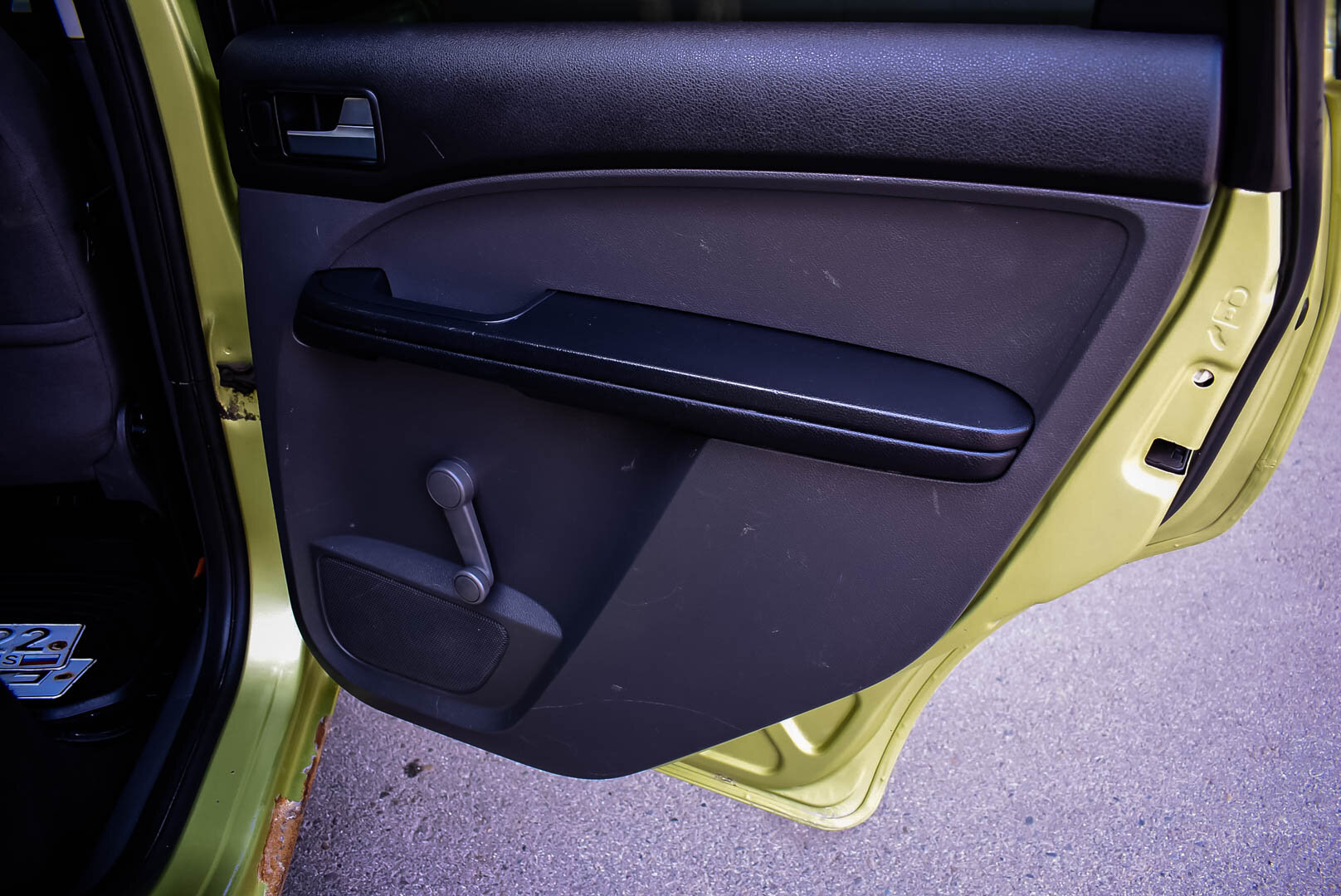 Ford C-MAX, I 2.0 AT (145 л.с.) 2006