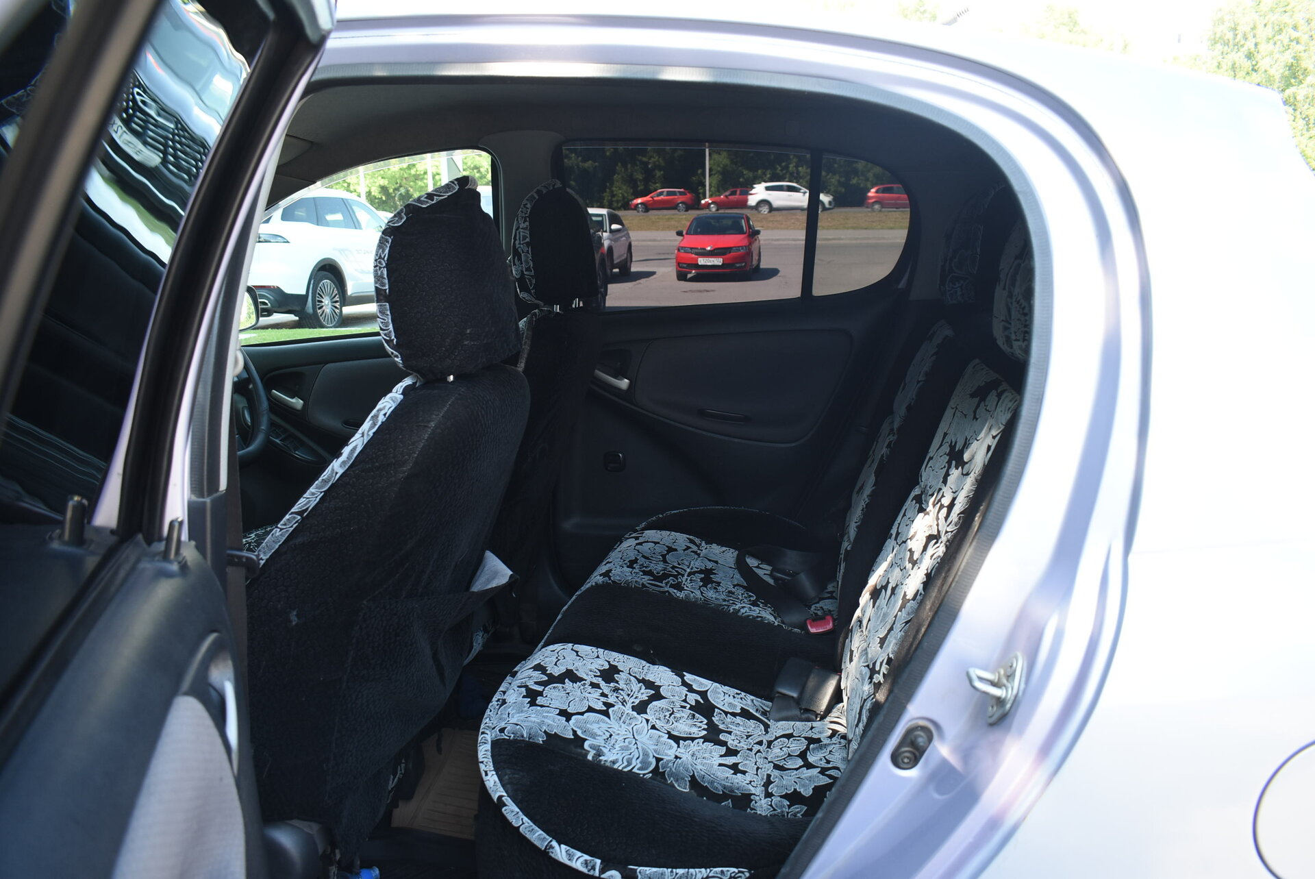 Toyota Vitz, I (P10) 1.0 AT (70 л.с.) 2003