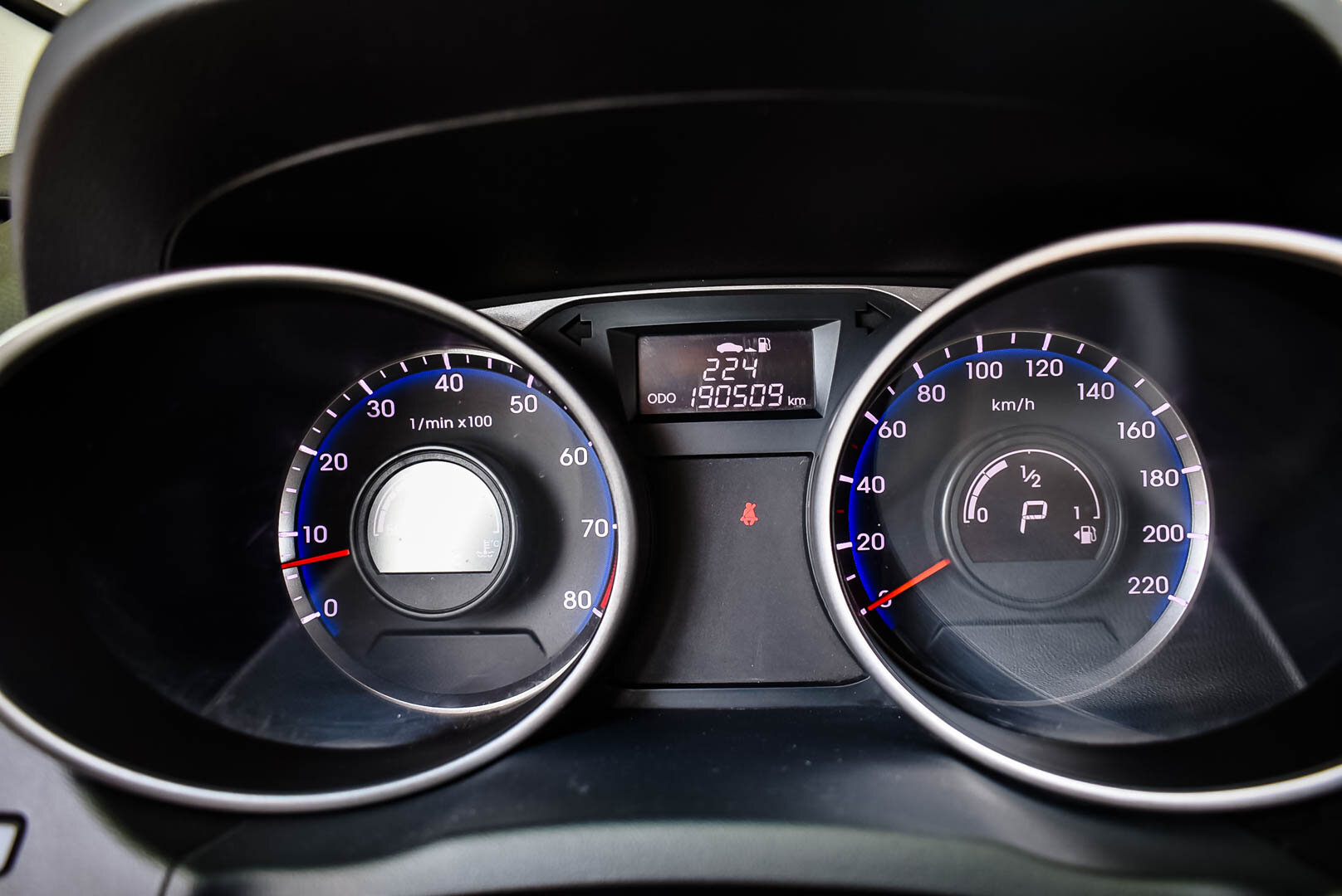 Hyundai ix35, I 2.0 AT (150 л.с.) 2013
