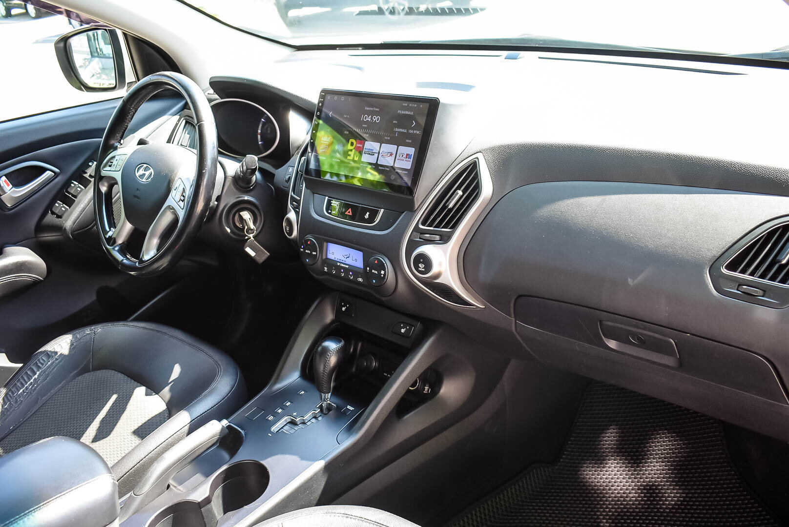 Hyundai ix35, I 2.0 AT (150 л.с.) 2013