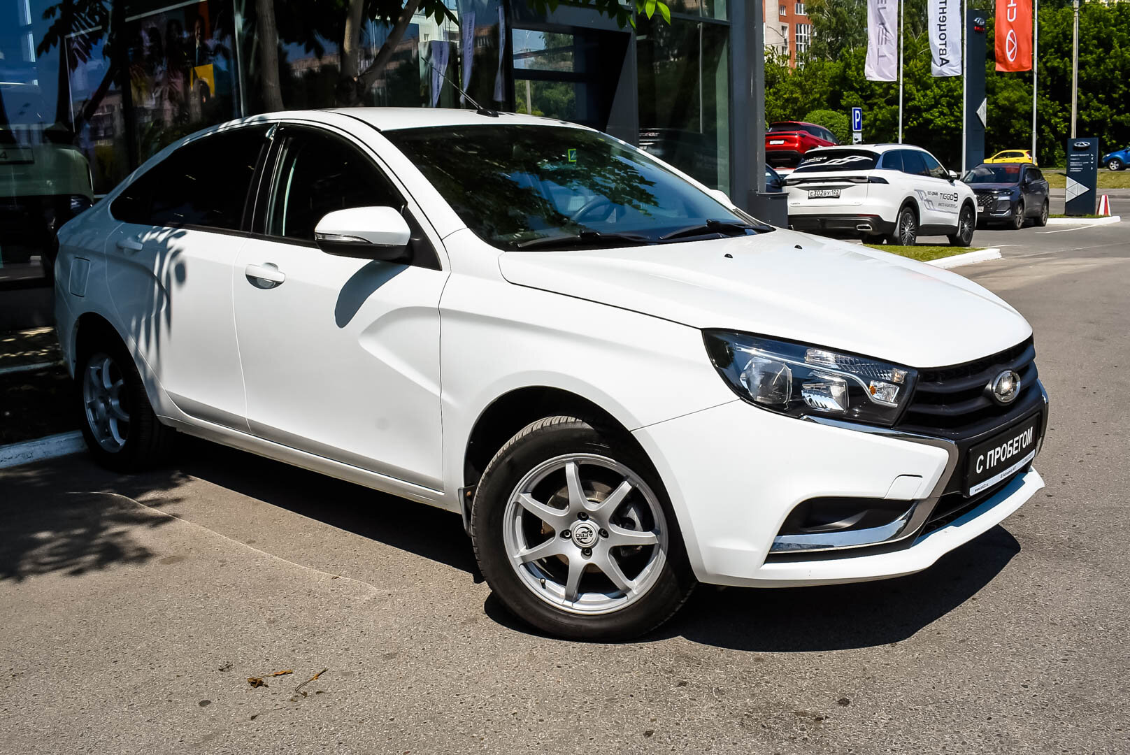 Lada (ВАЗ) Vesta, I 1.6 MT (106 л.с.) 2021