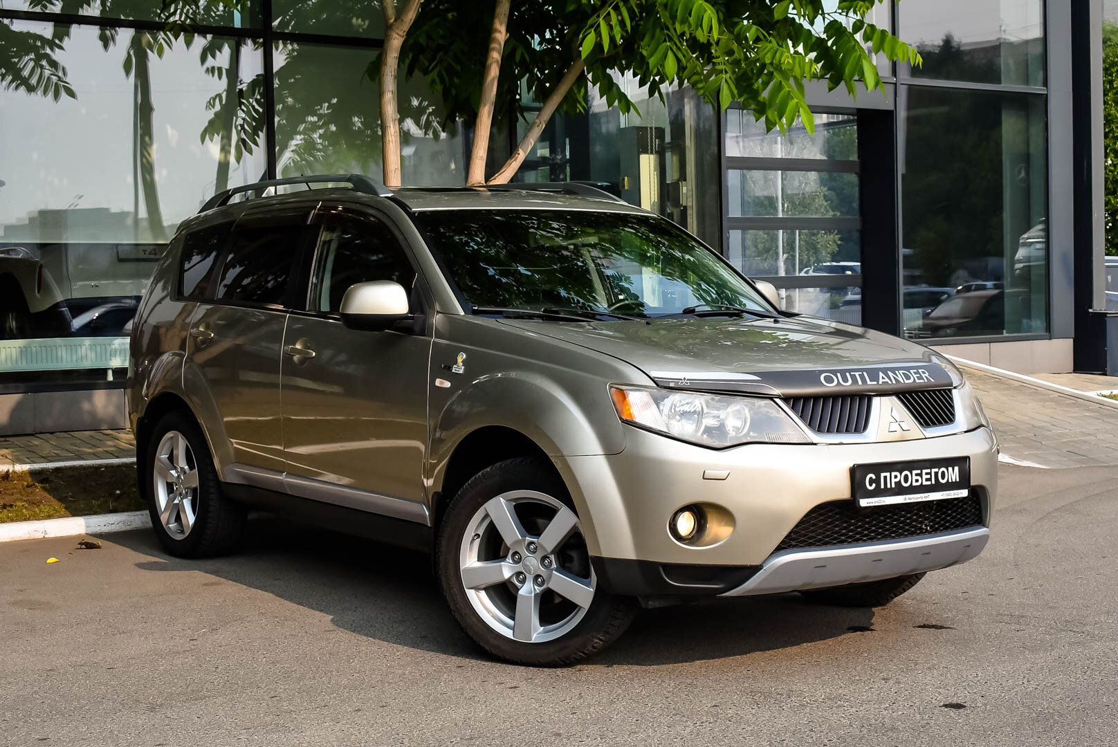 Mitsubishi Outlander, II 3.0 AT (220 л.с.) 4WD 2008